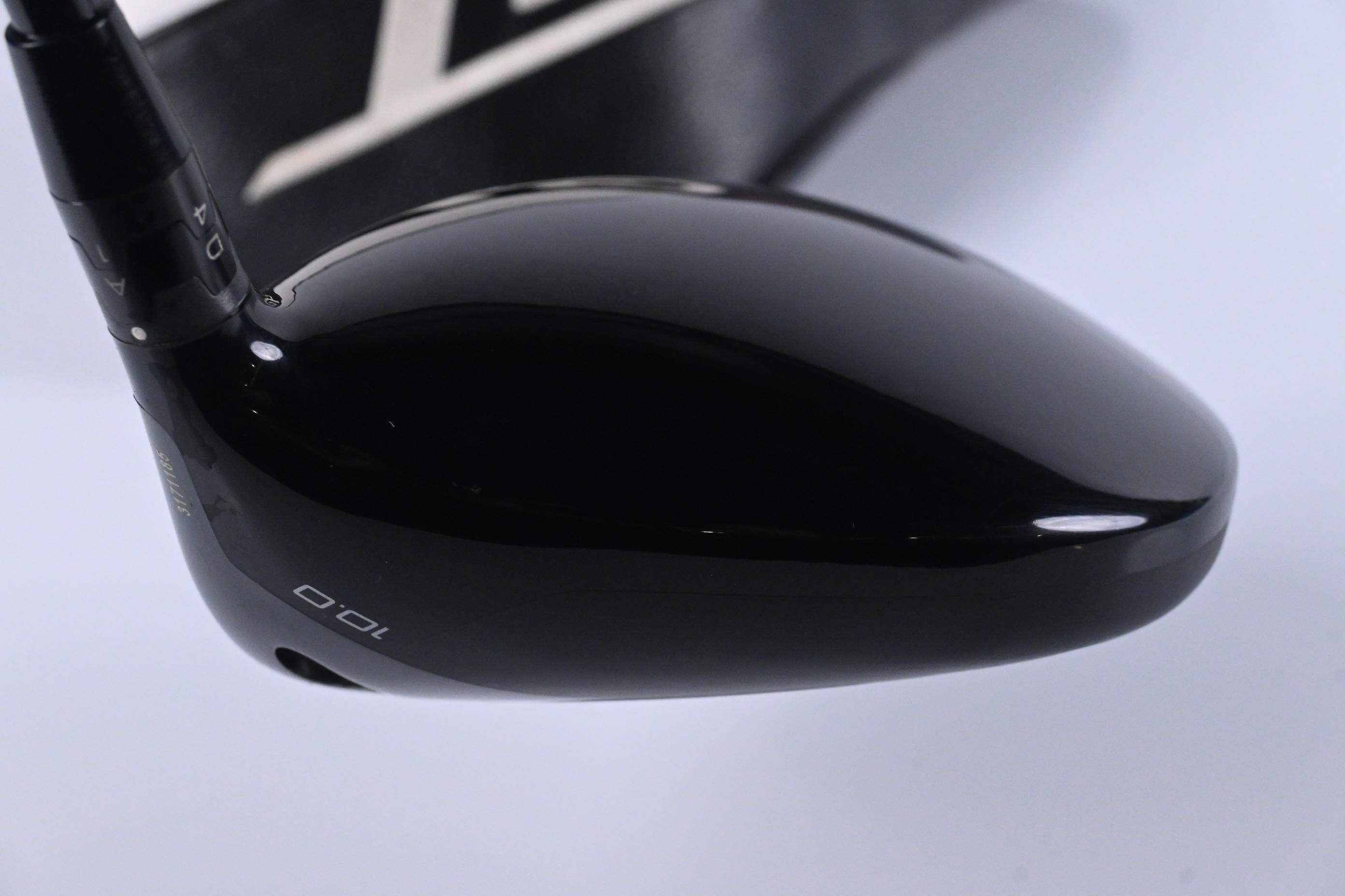 Titleist GT3 Driver / 10.5 Degree / Stiff Flex Tour AD VF-6 Shaft