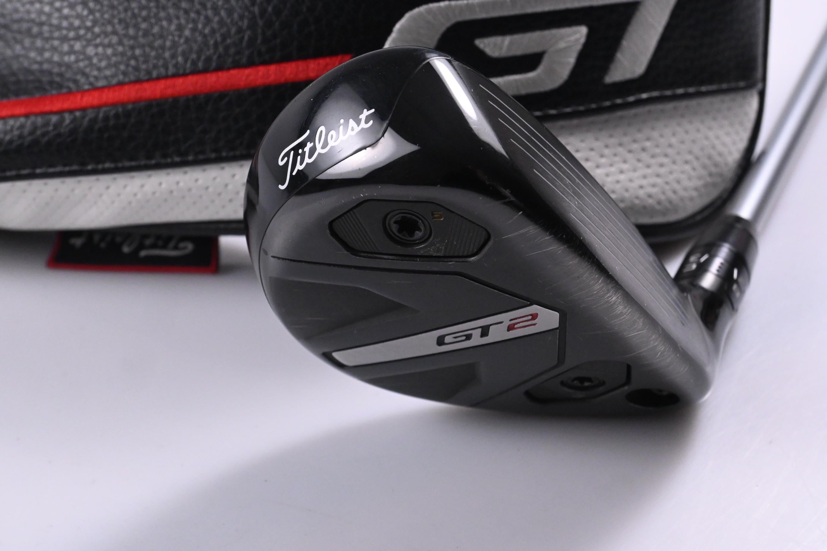Titleist GT2 #4 Hybrid / 21 Degree / Regular Flex Airspeeder 50 Shaft