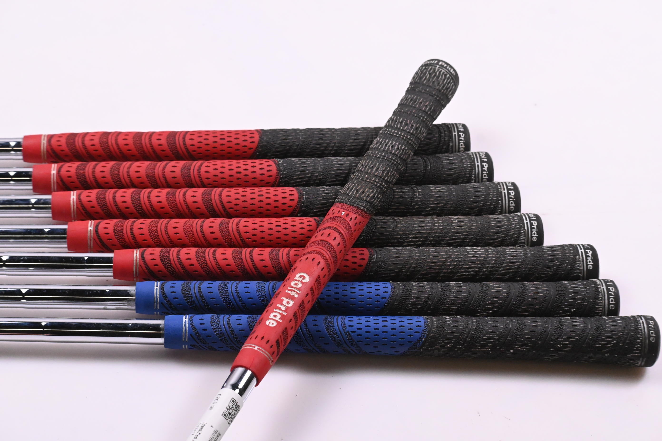 Ping i15 Irons / 3-PW / Red Dot / Stiff Flex Ping Steel Shafts