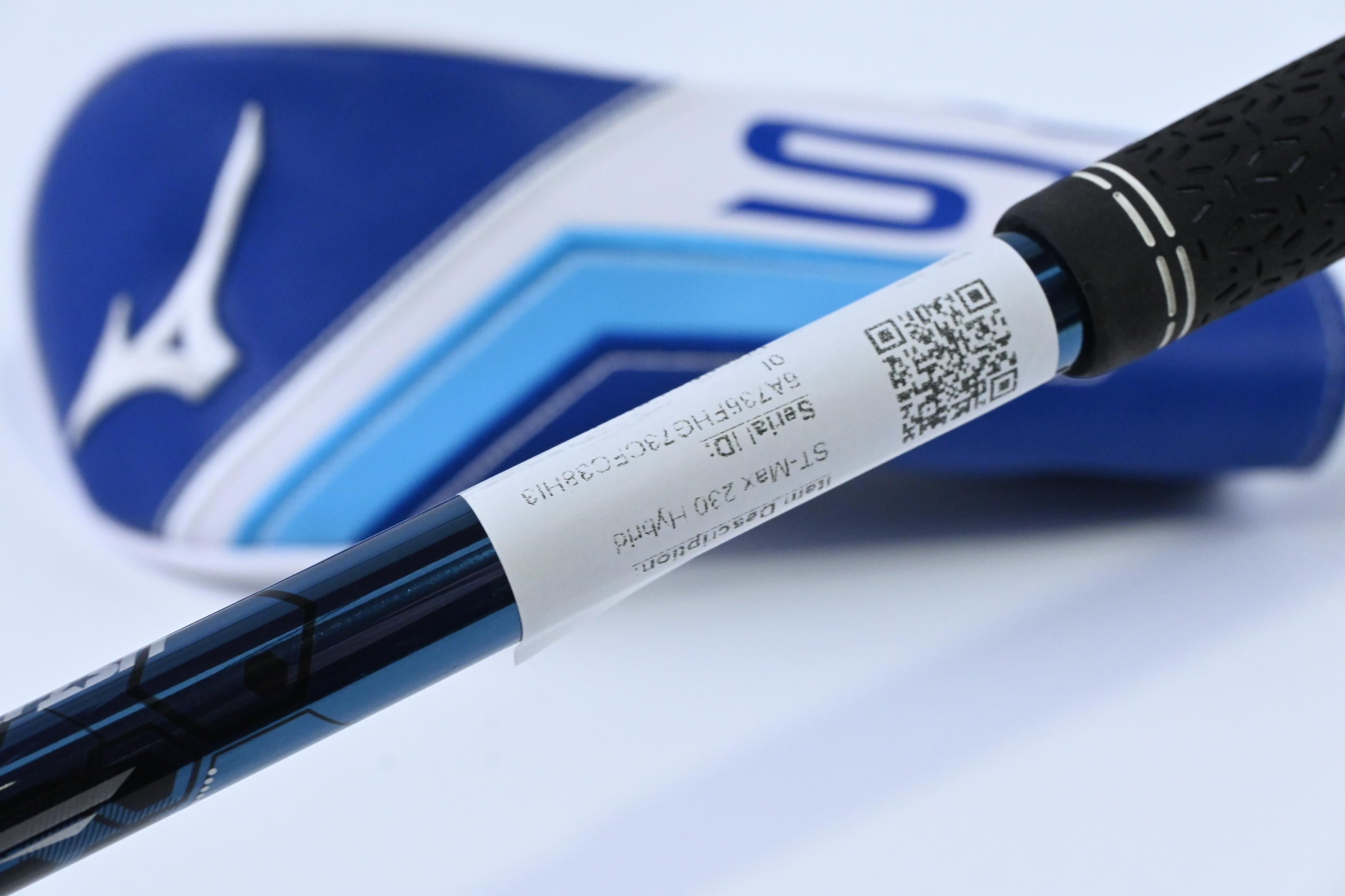 Mizuno ST-Max 230 #4 Hybrid / 22 Degree / Regular Flex UST Mamiya LIN-Q 75 Shaft