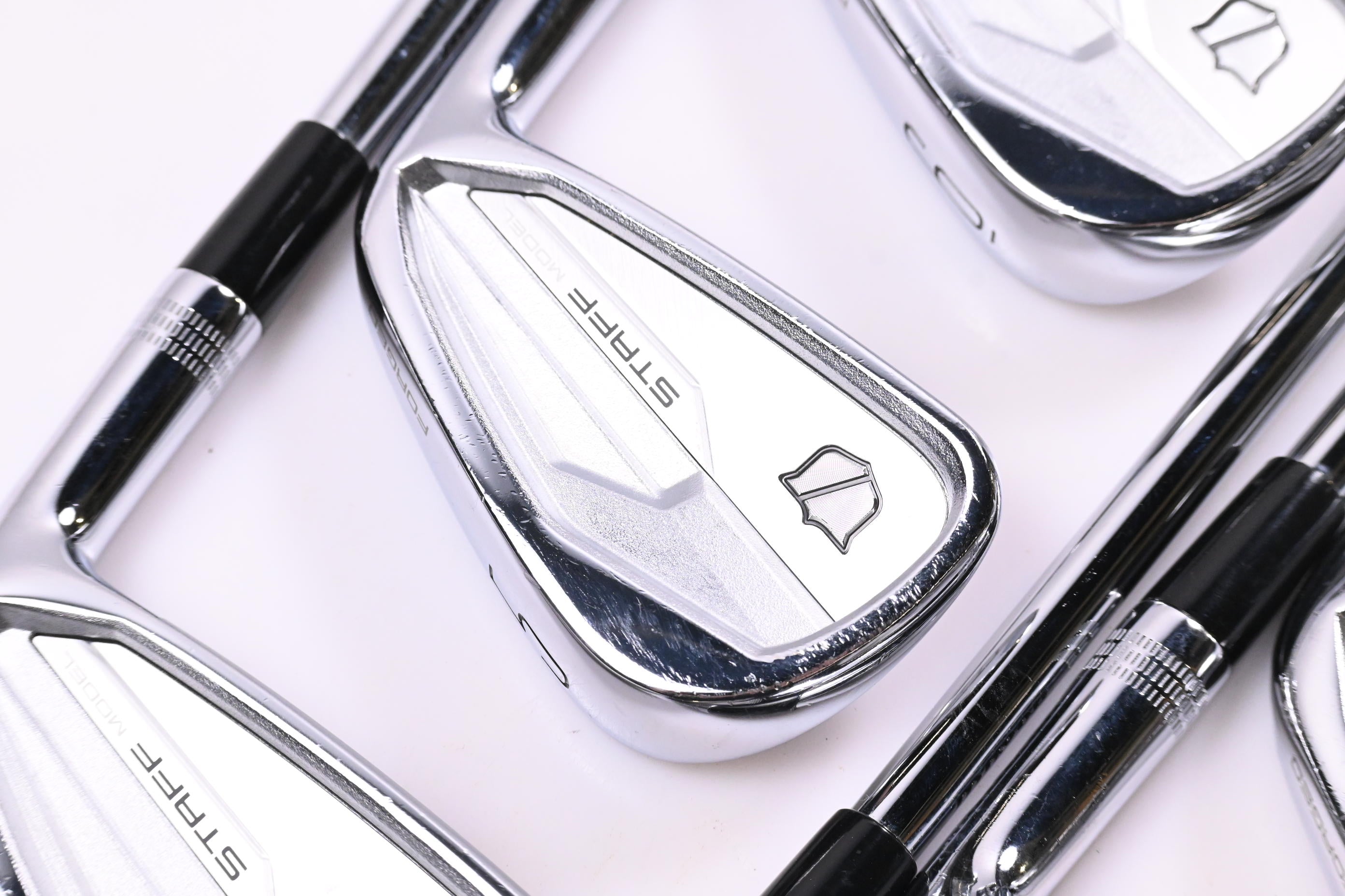 Wilson Staff Model 2024 CB Irons / 4-PW / Stiff Flex Flex Dynamic Gold Mid 115