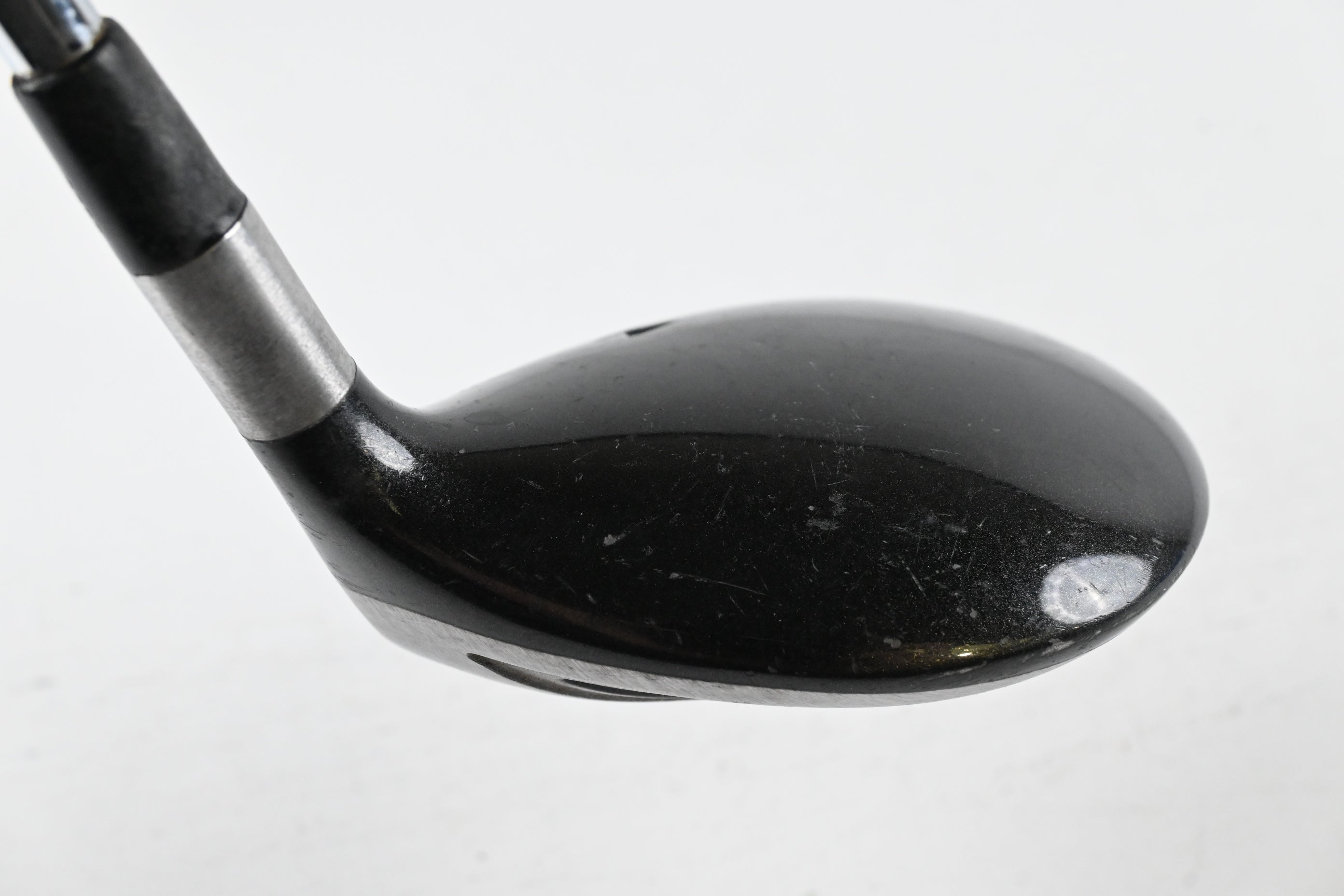 Titleist 980 F #3 Wood / 15 Degree / Regular Flex Dynamic Gold R300 Steel Shaft