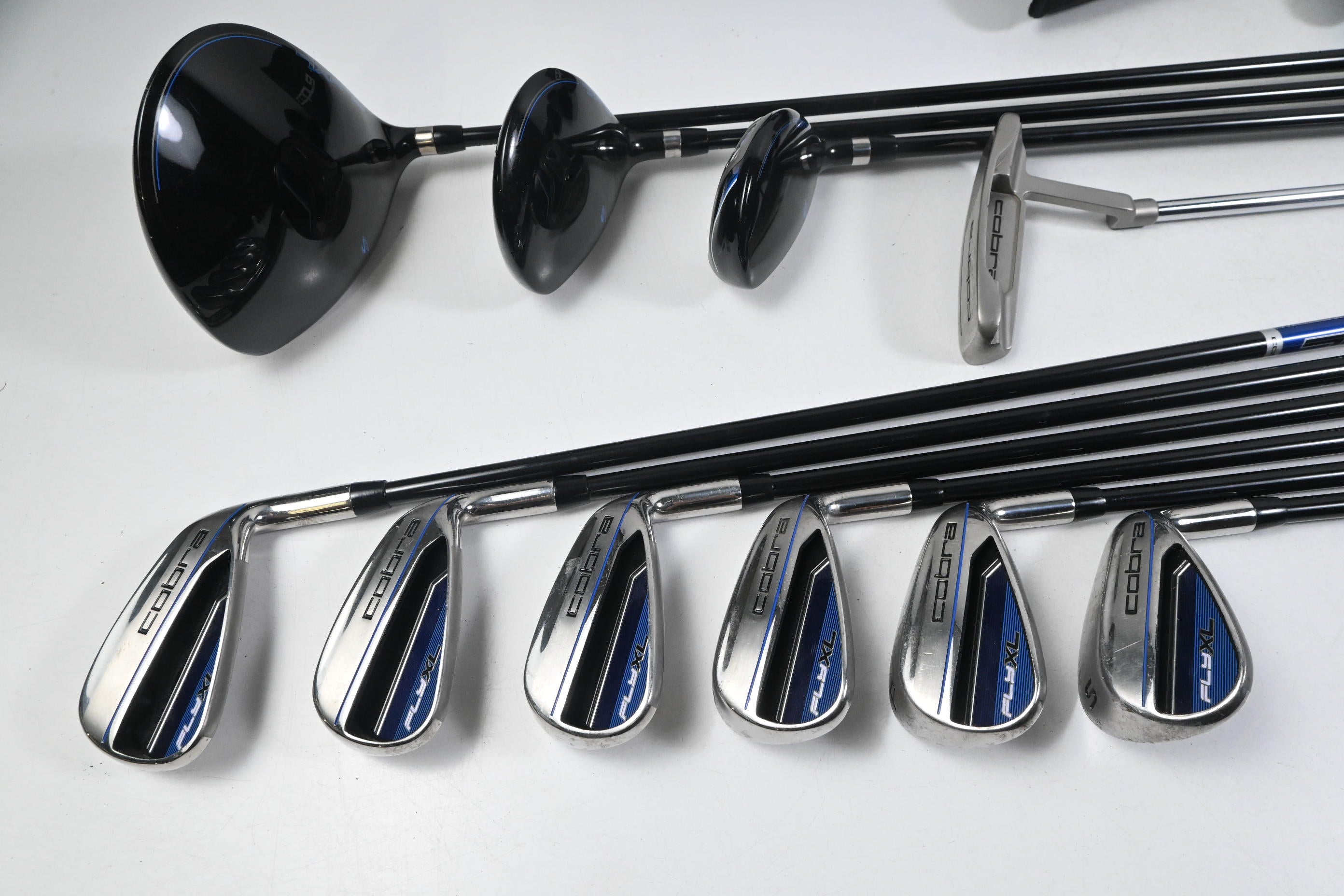Cobra Fly XL Package Set / Woods, Driver, Putter, Bag