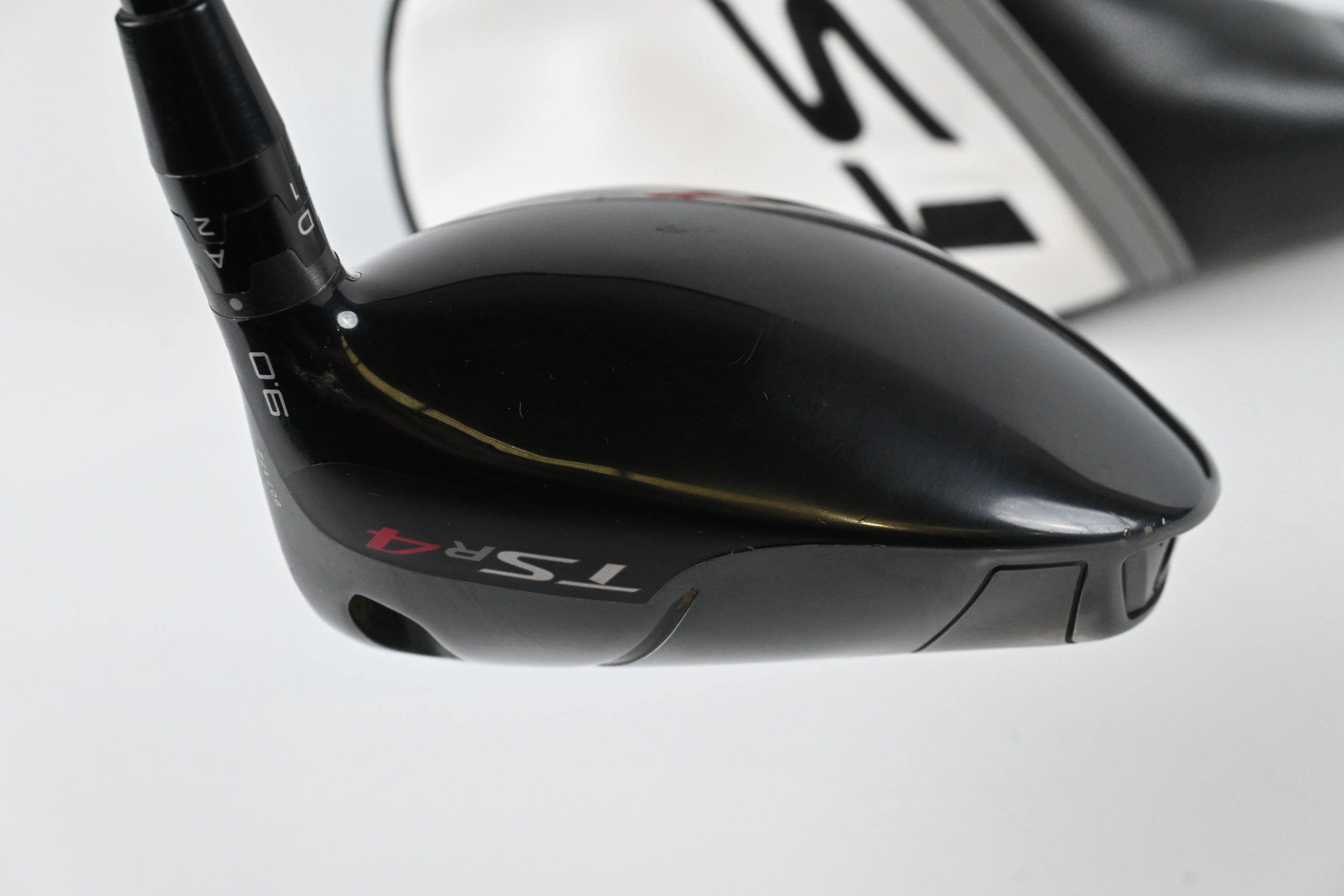Titleist TSR4 Driver / 9 Degree / Stiff Flex HZRDUS Black 60 Shaft