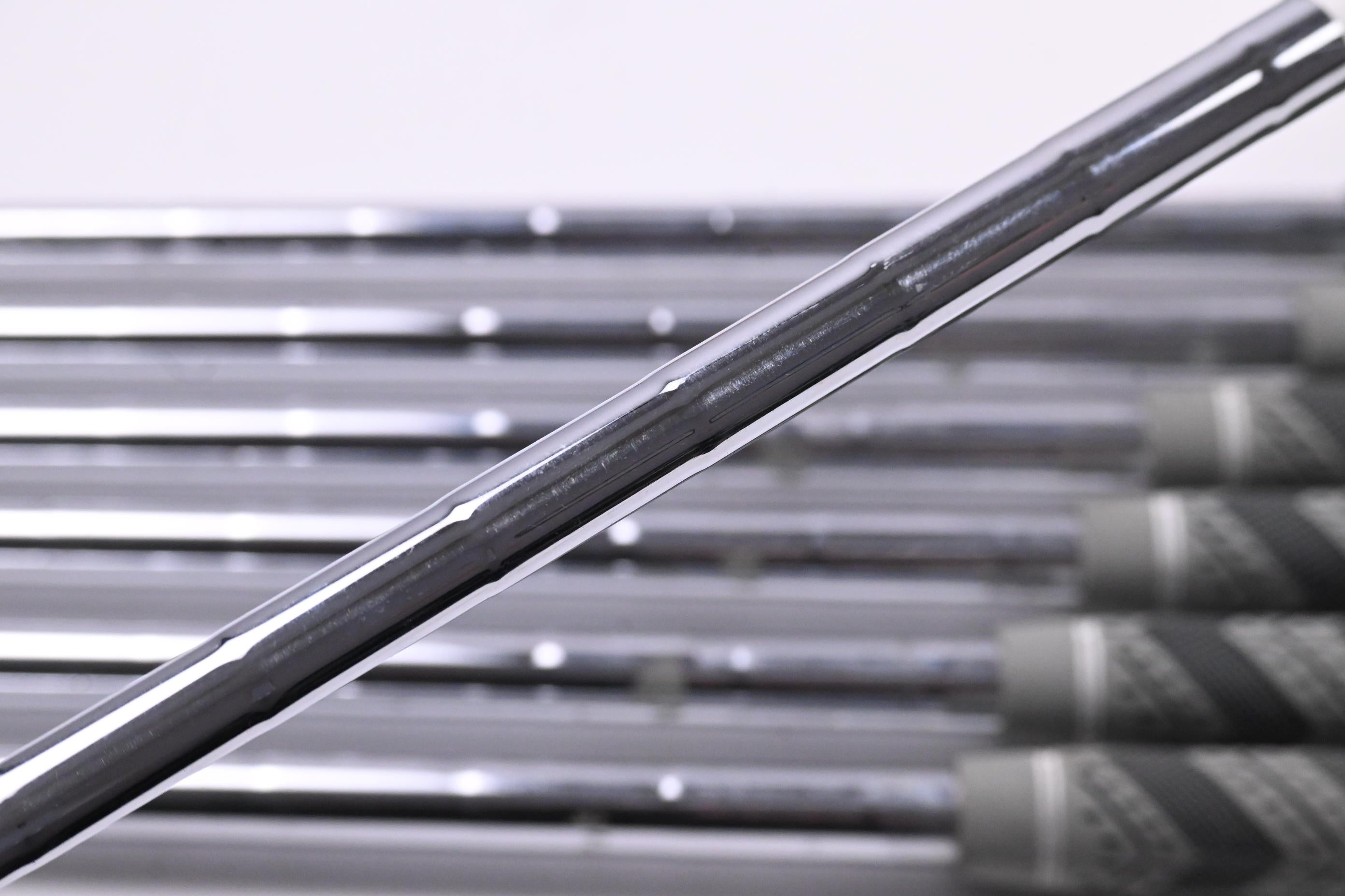 Left Hand Taylormade Tour Preferred CB 2014 Irons / 4-PW / Regular Flex Shafts