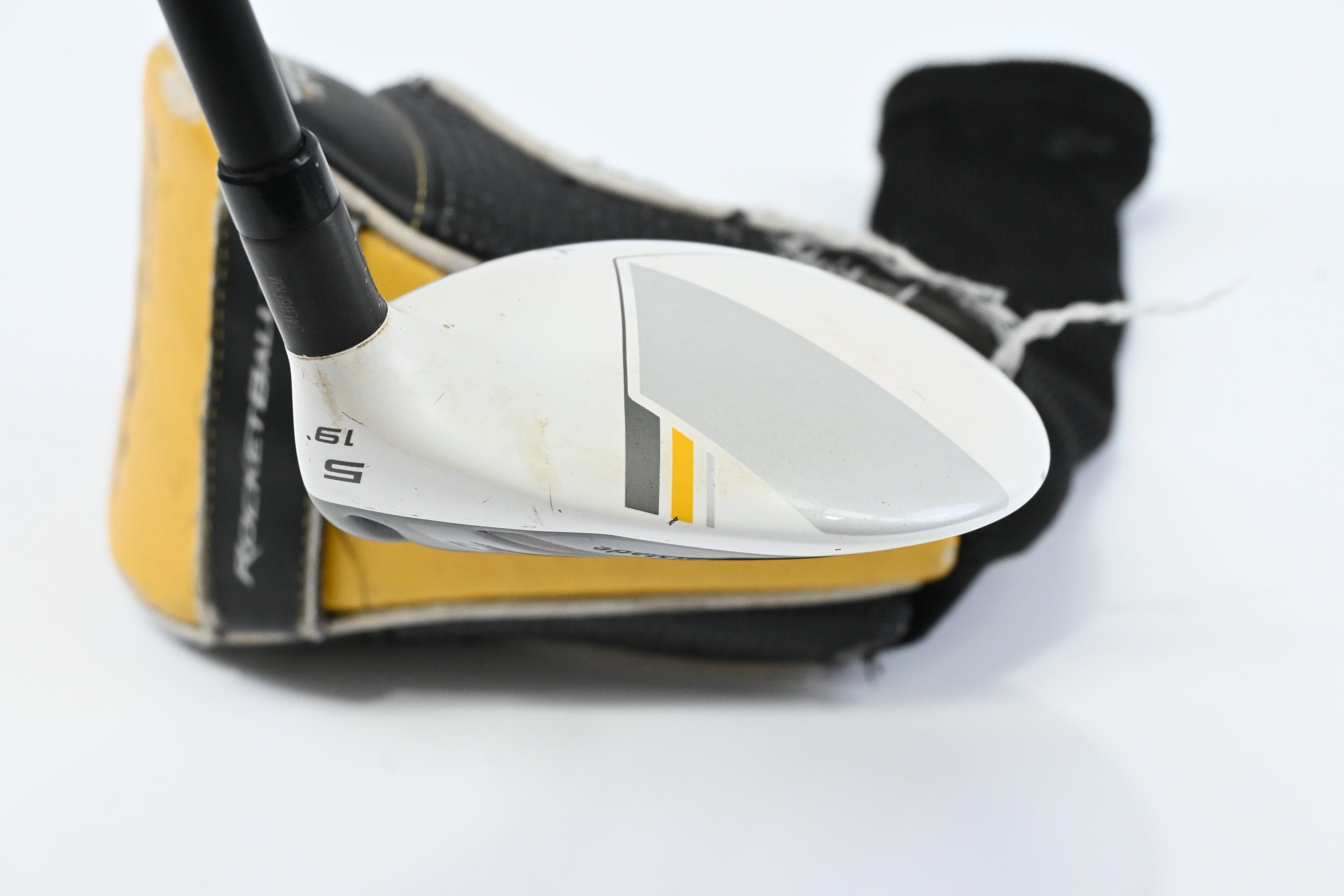 Taylormade RBZ Stage 2 #5 Wood / 19 Degree / Regular Flex Matrix Rocketfuel 60