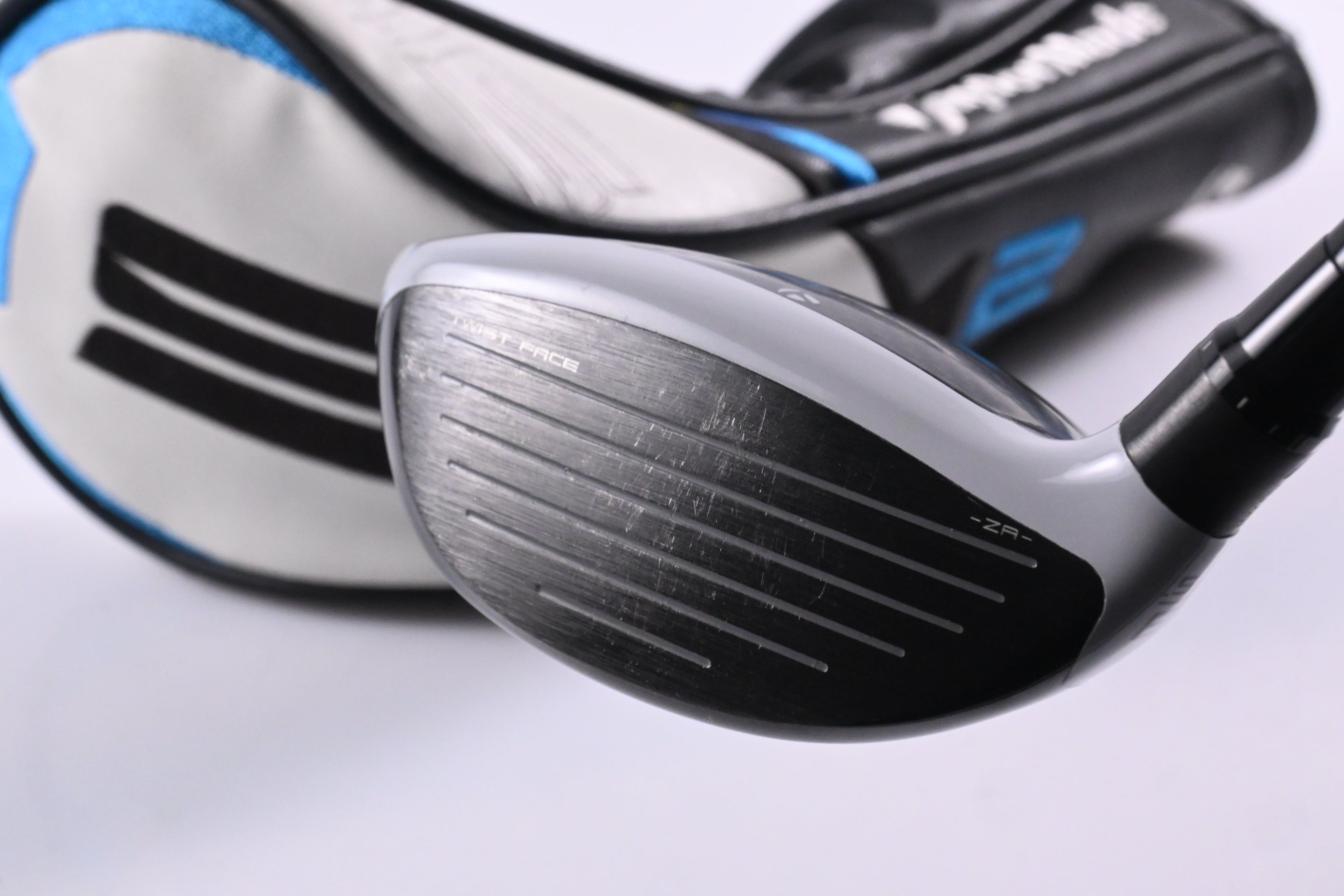 Taylormade SIM2 Ti #3 Wood / 15 Degree / Stiff Flex HZRDUS Smoke Black RDX 70