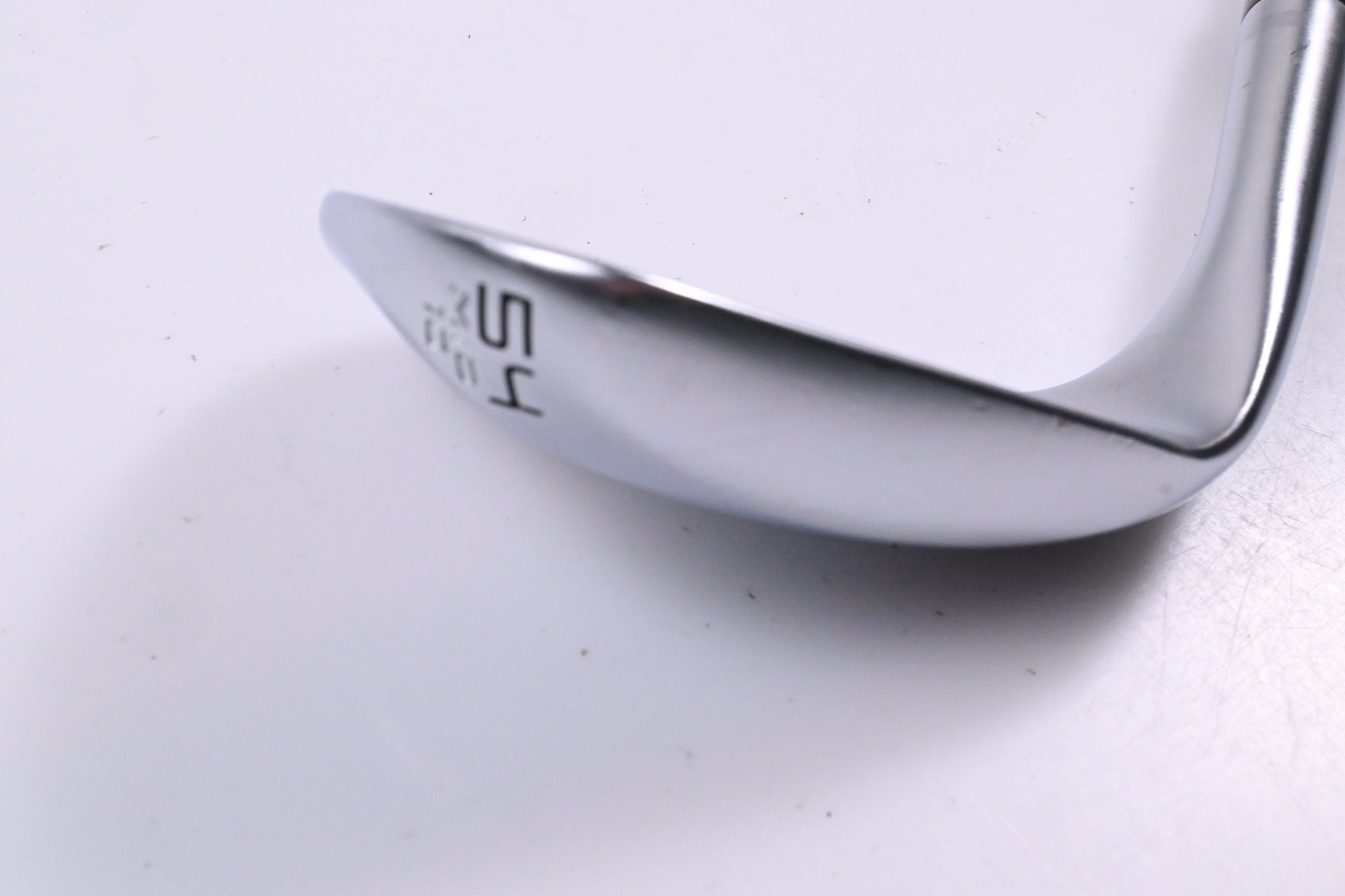 Cleveland RTZ Sand Wedge / 54 Degree / Wedge Flex Dynamic Gold Spinner Shaft