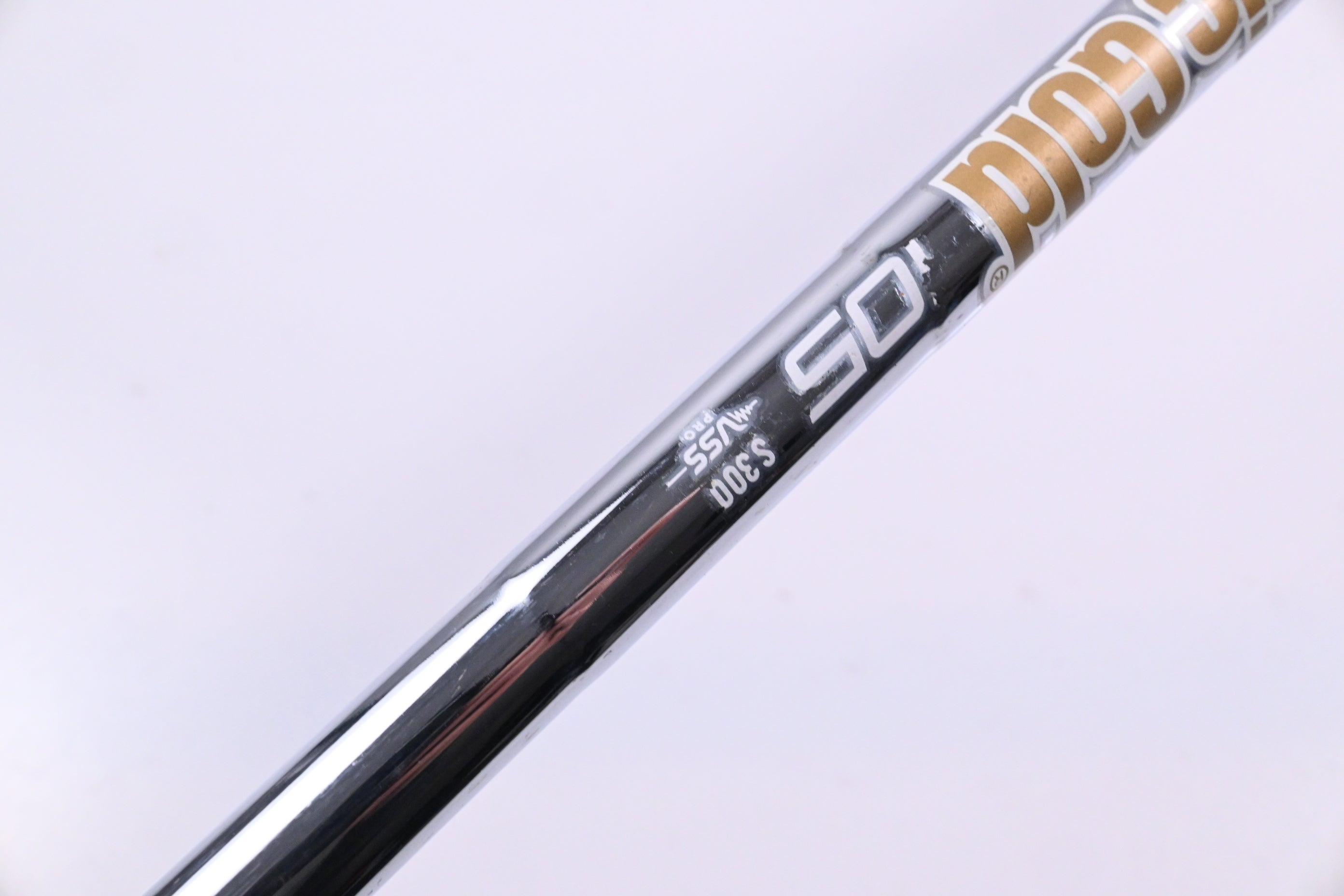 Taylormade Stealth Pitching Wedge / 43 Degree / Stiff Flex Dynamic Gold 105 S300