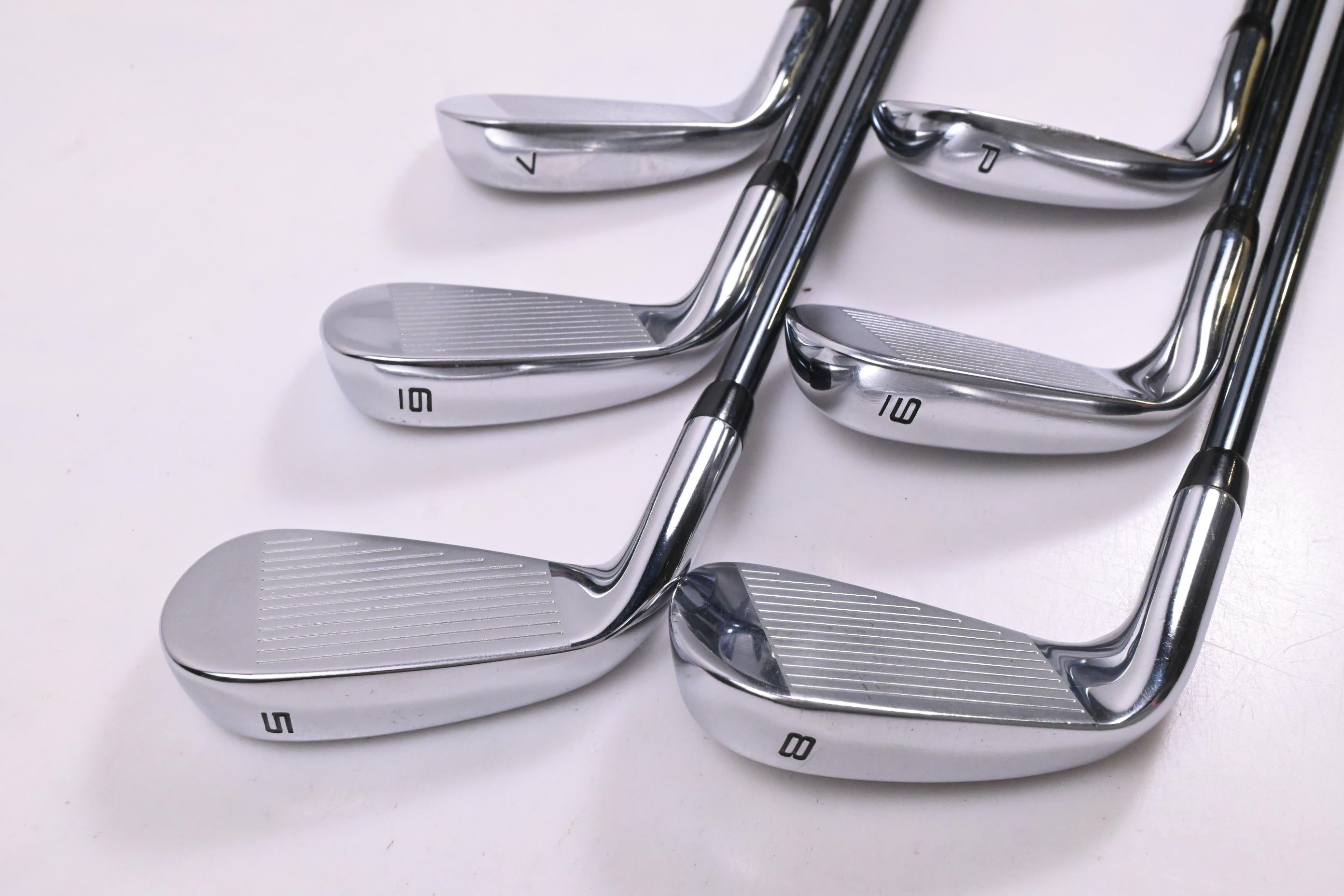Callaway Elyte Irons / 5-PW / Regular Flex UST Recoil Dart HDC 60 Shafts