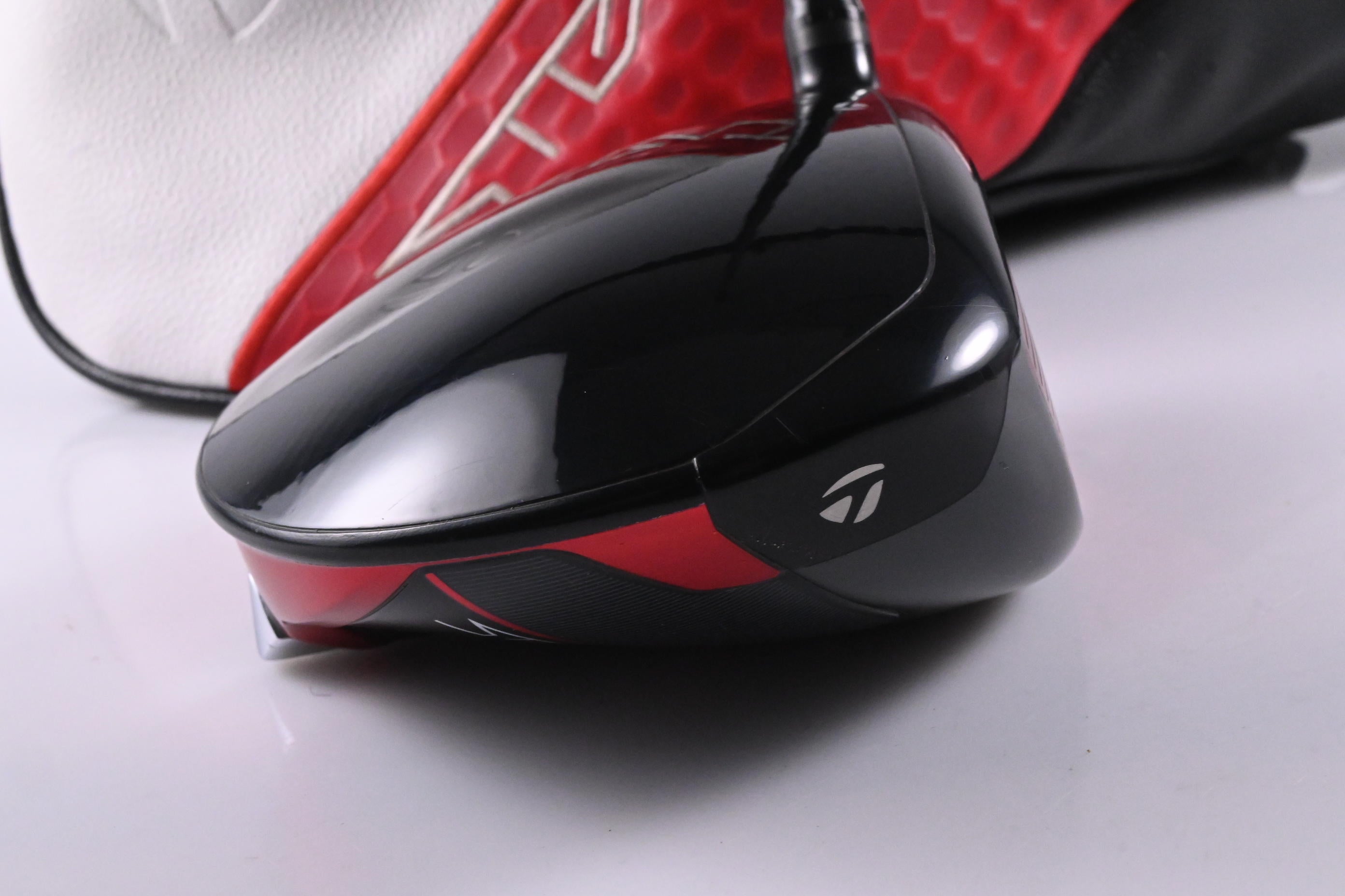 Taylormade Stealth 2 Plus Driver / 9 Degree / Stiff Flex Kai'li Red 60 Shaft