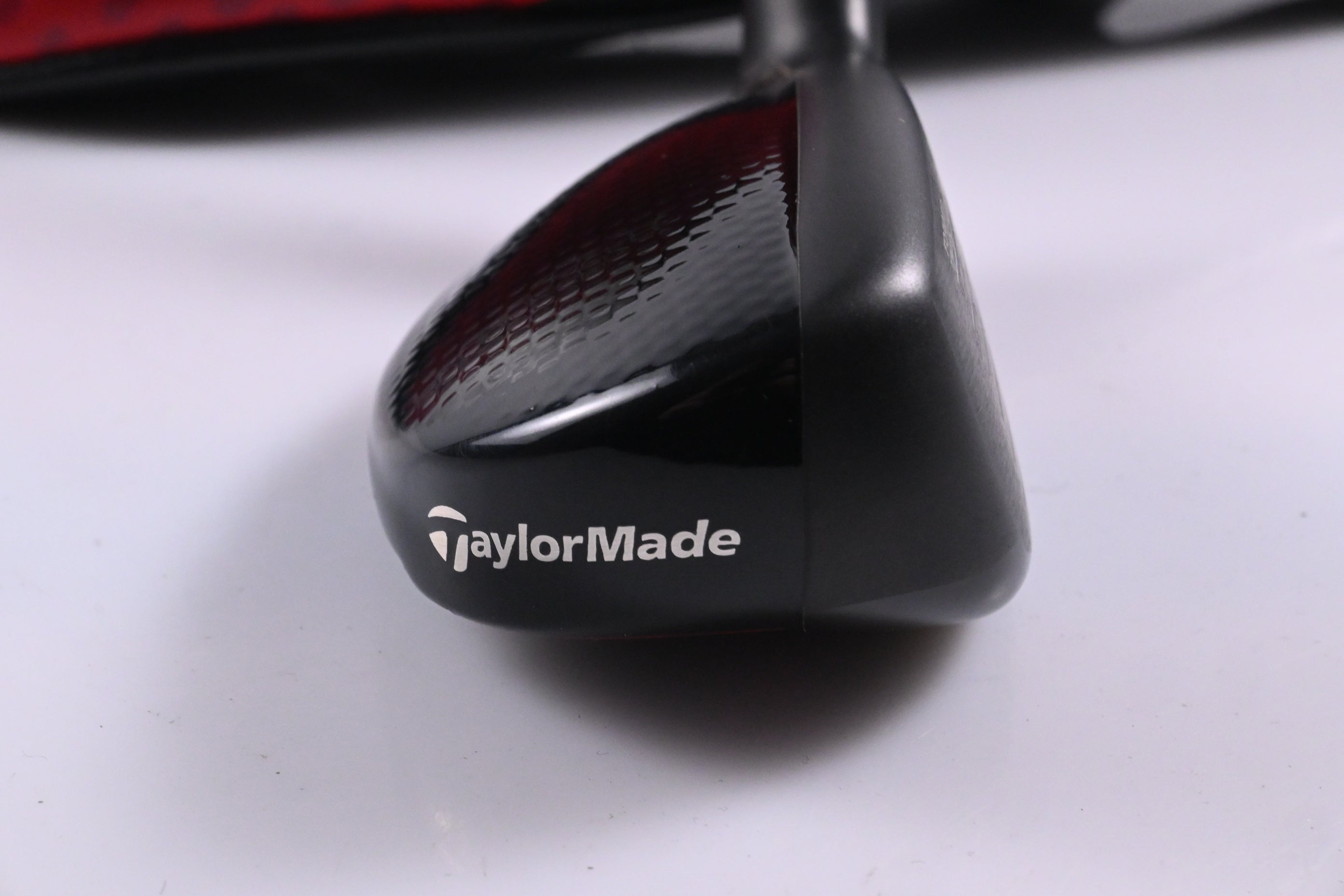 Taylormade Stealth 2 Plus #2 Hybrid / 17 Degree / Stiff Flex Kai'Li Red 85 Shaft
