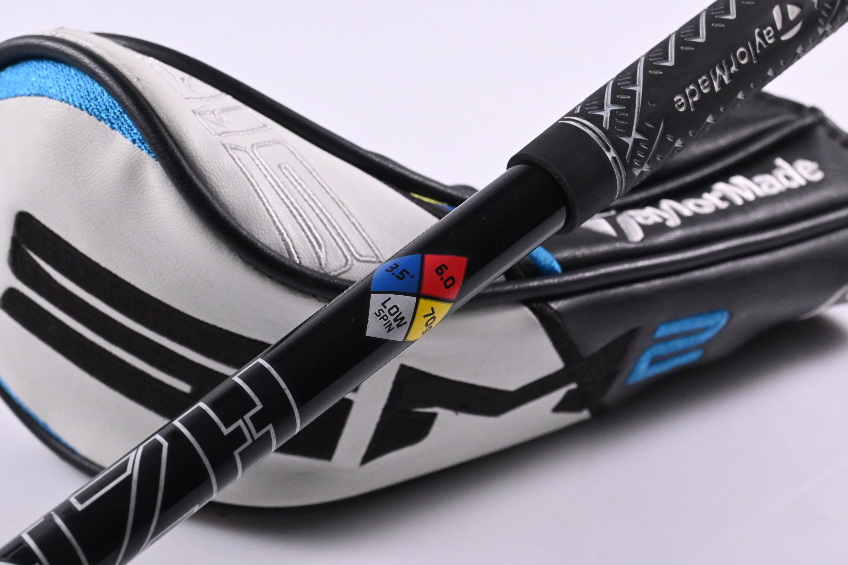 Taylormade SIM2 Ti #3 Wood / 15 Degree / Stiff Flex HZRDUS Smoke Black RDX 70