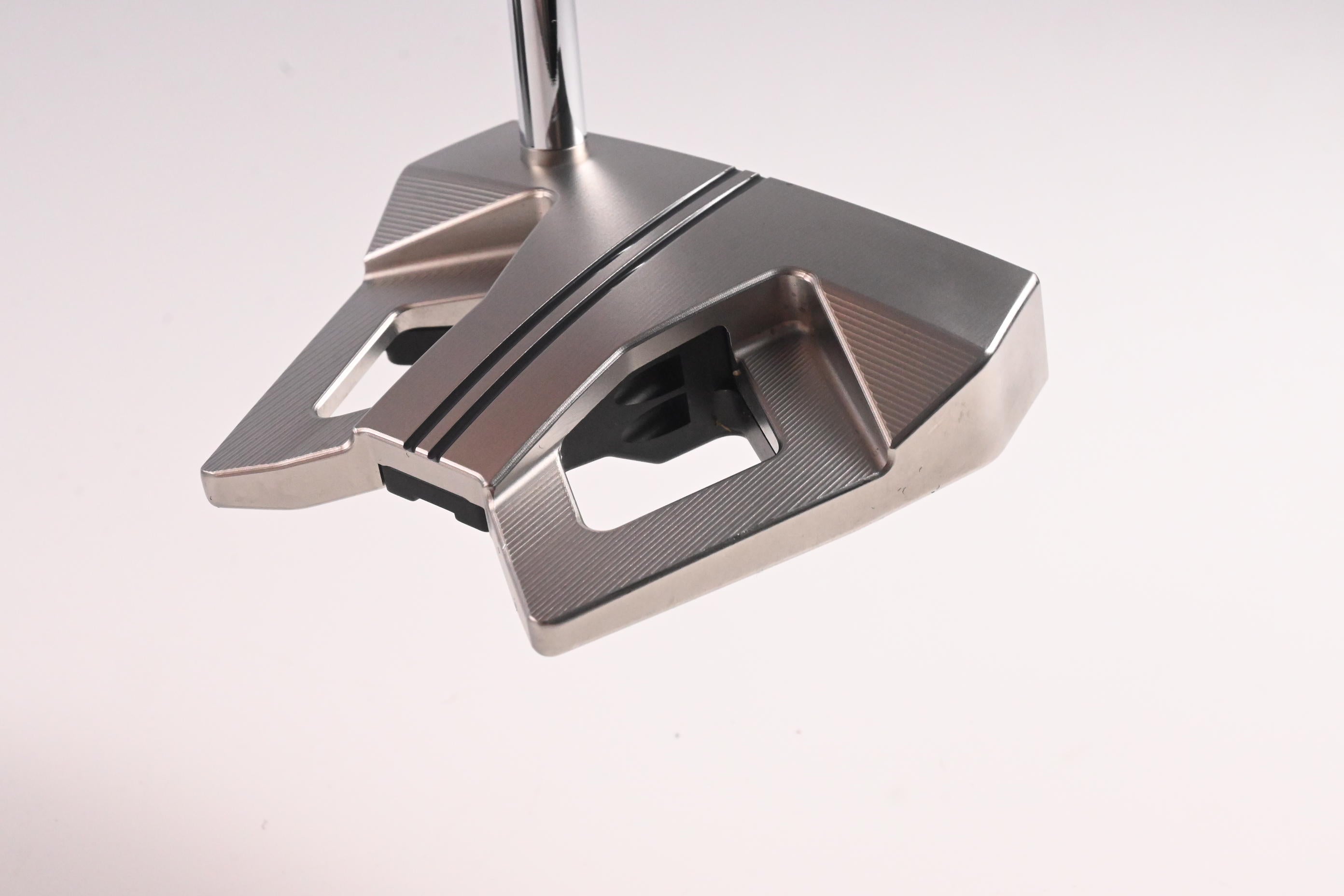 Scotty Cameron 2024 Phantom 9 Putter / 34 Inch