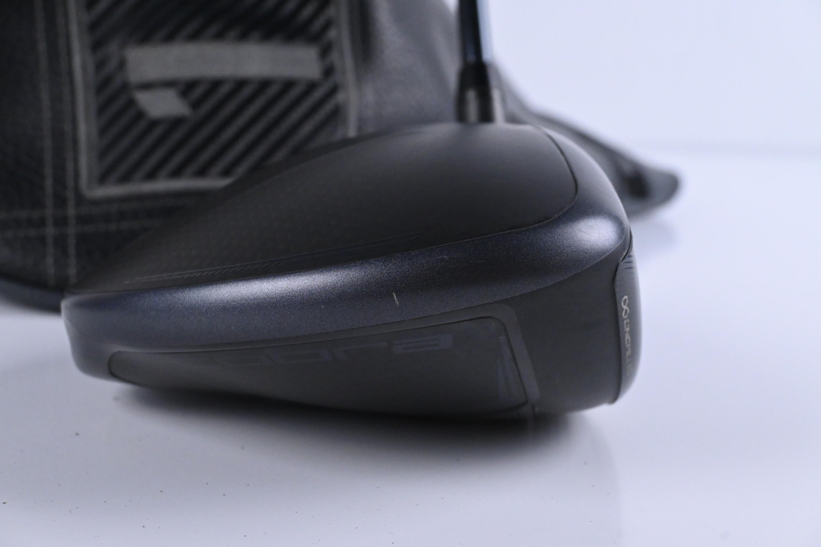 Cobra LTDx Driver / 10.5 Degree / Regular Flex UST Mamiya Lin-Q M40X White 6