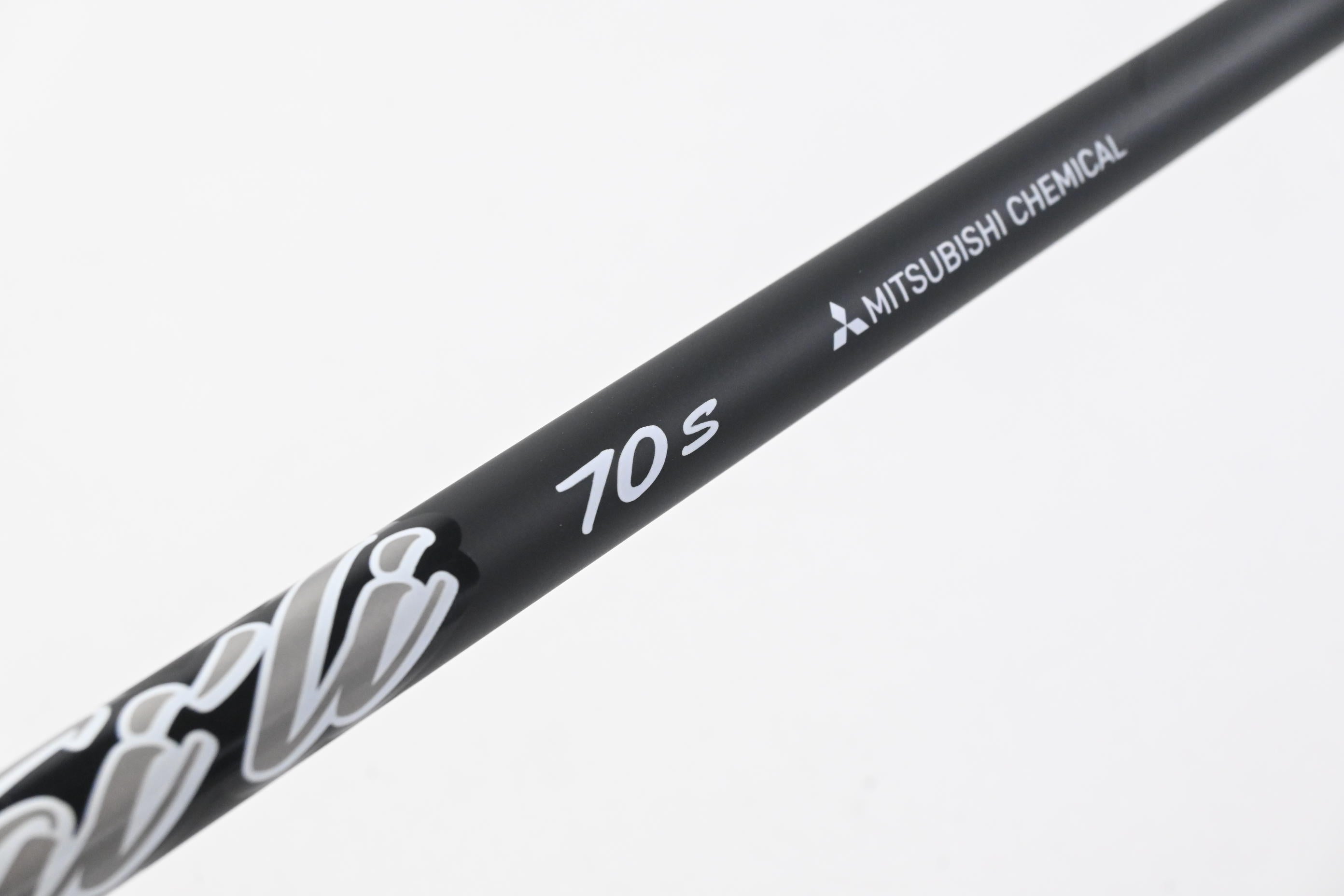 Kai'li White Dark Waves 70 #3 Wood Shaft / Stiff Flex / Srixon