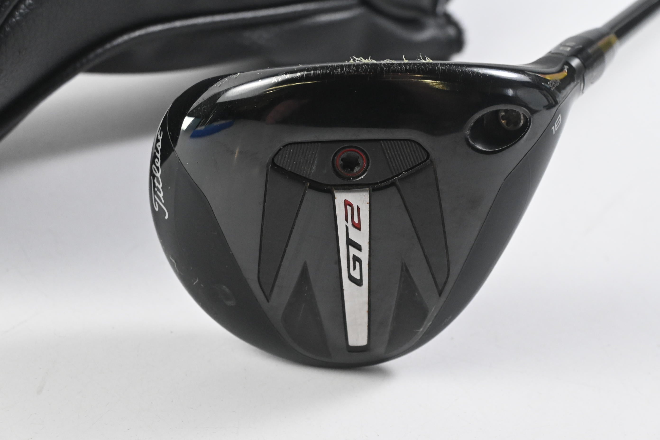 Titleist GT2 #5 Wood / 18 Degree / Stiff Flex HZRDUS Smoke Black RDX 70 Shaft