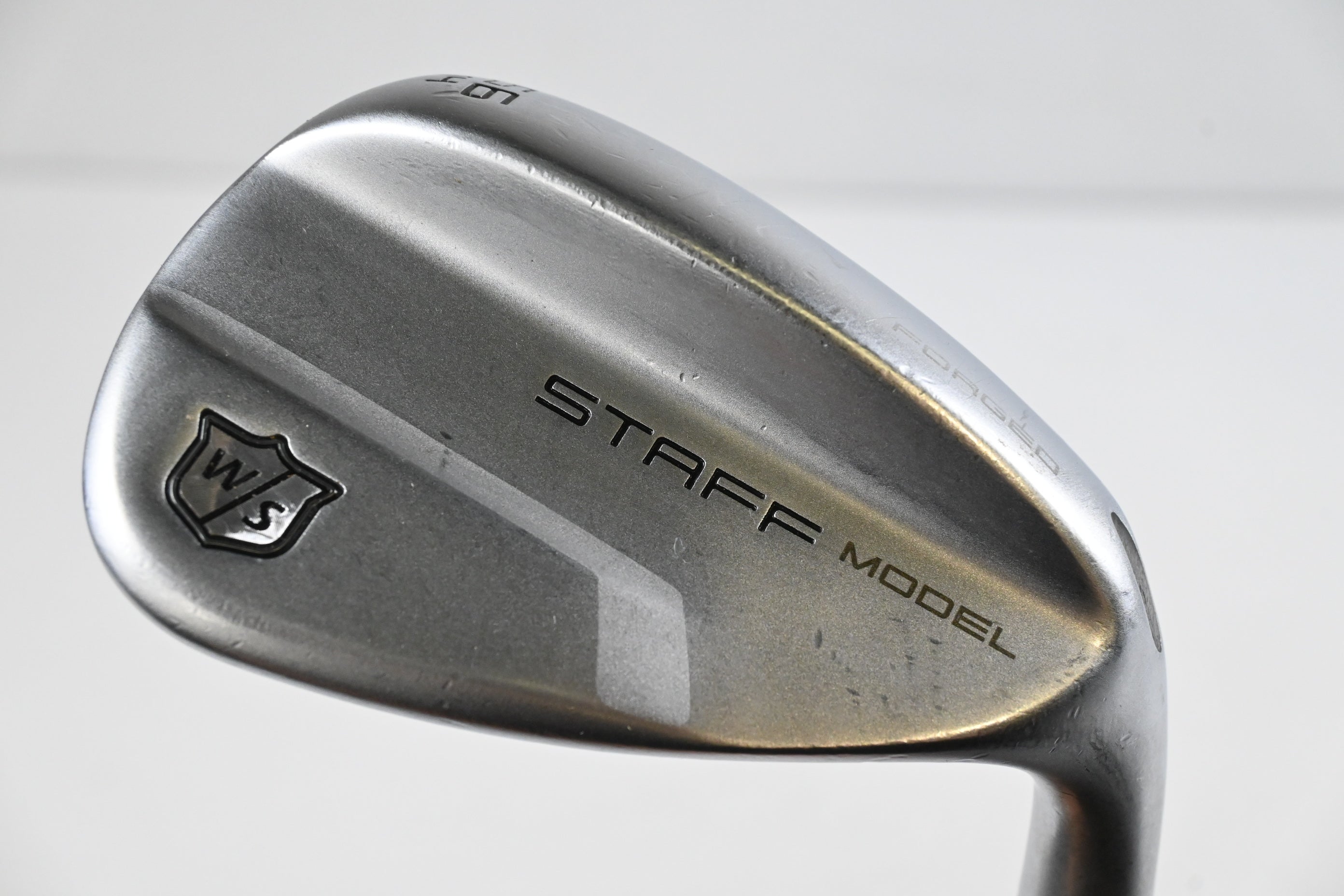 Wilson Staff Model Sand Wedge / 56 Degree / Wedge Flex Dynamic Gold AMT