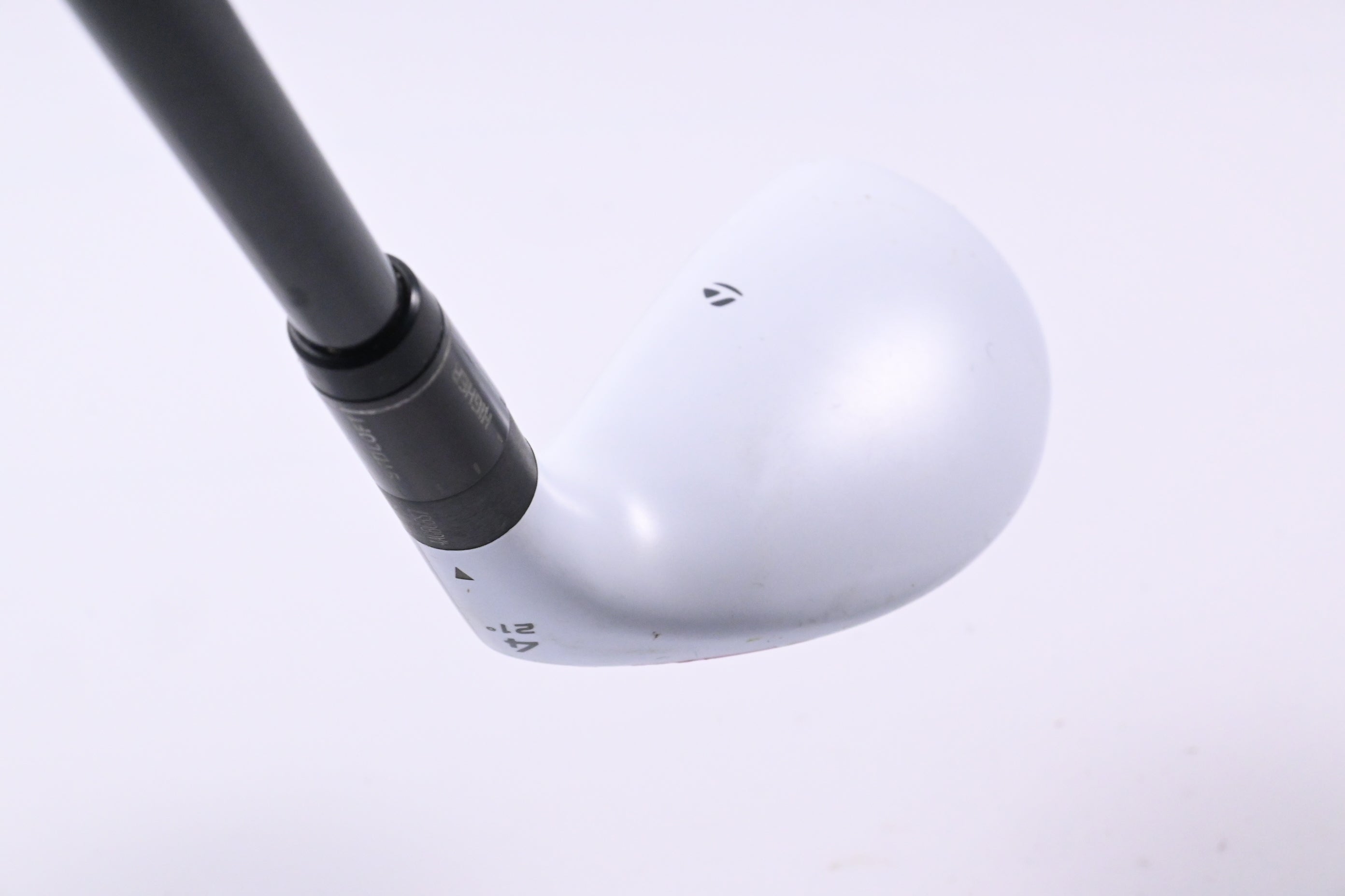 Taylormade R15 #4 Hybrid / 21 Degree / Regular Flex Speeder77 Shaft