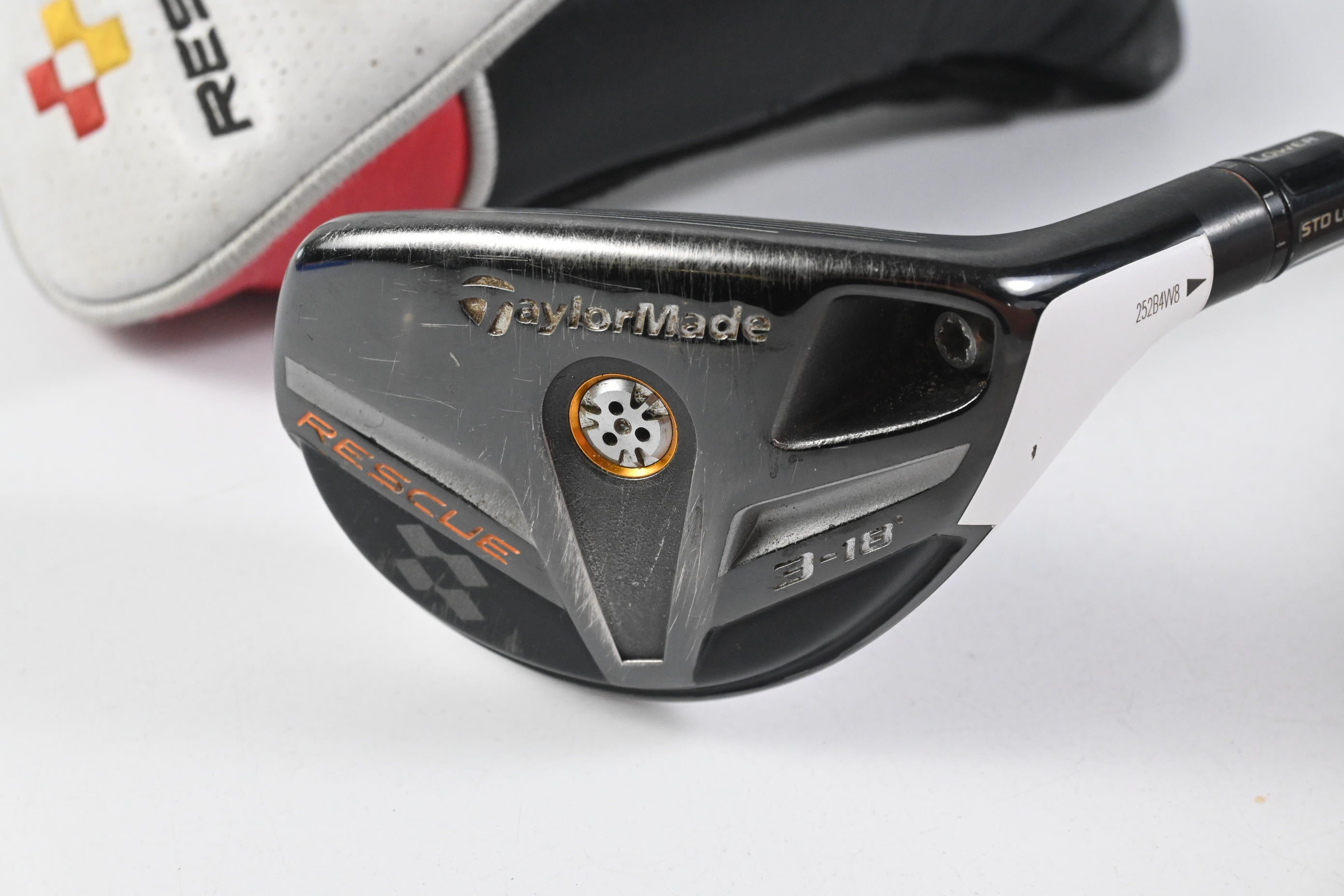 Taylormade Rescue 11 #3 Hybrid / 18 Degree / Regular Flex Aldila RIP 65 Shaft