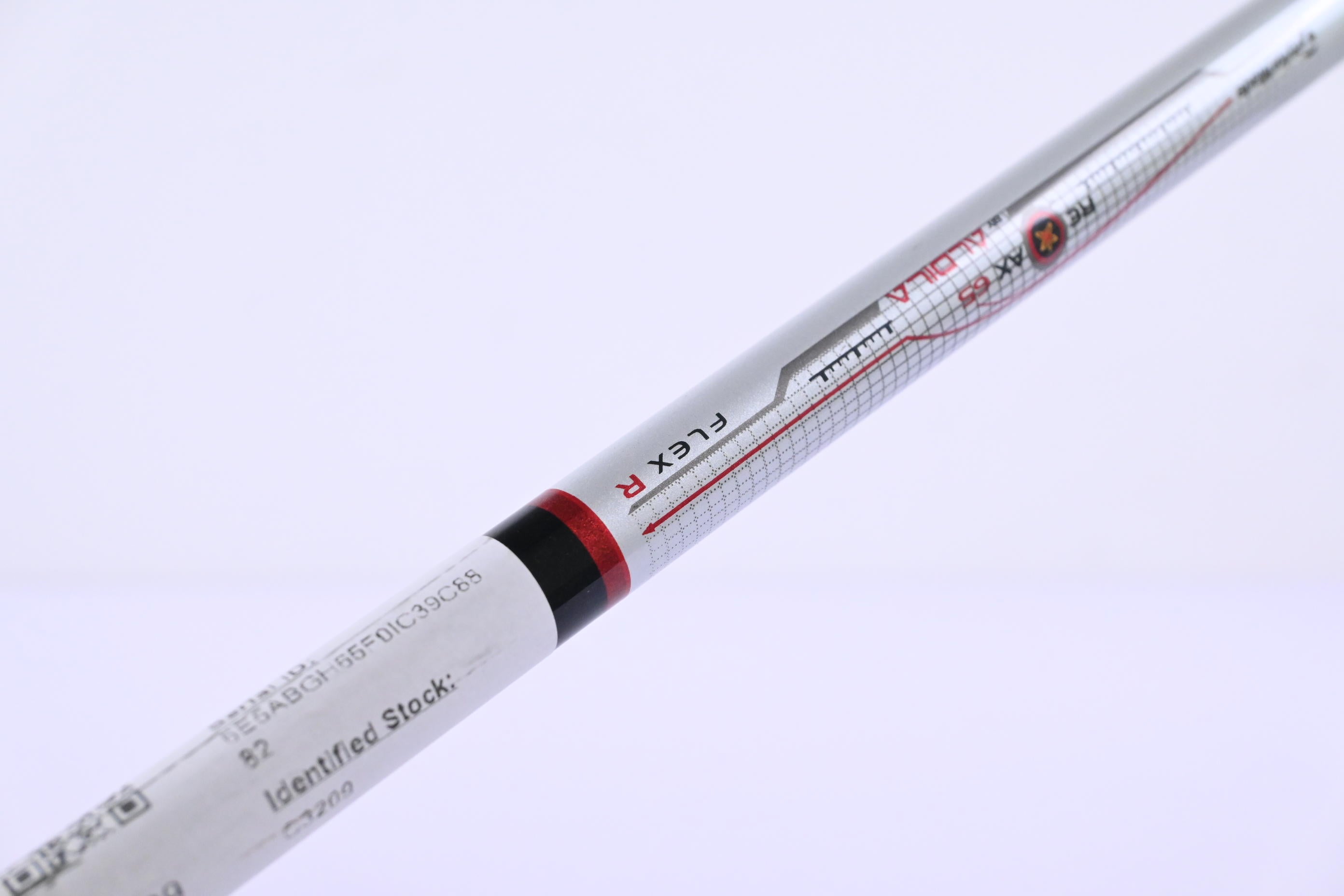 Taylormade Rescue 2009 #3 Hybrid / 19 Degree / Regular Flex Aldila REAX 65 Shaft