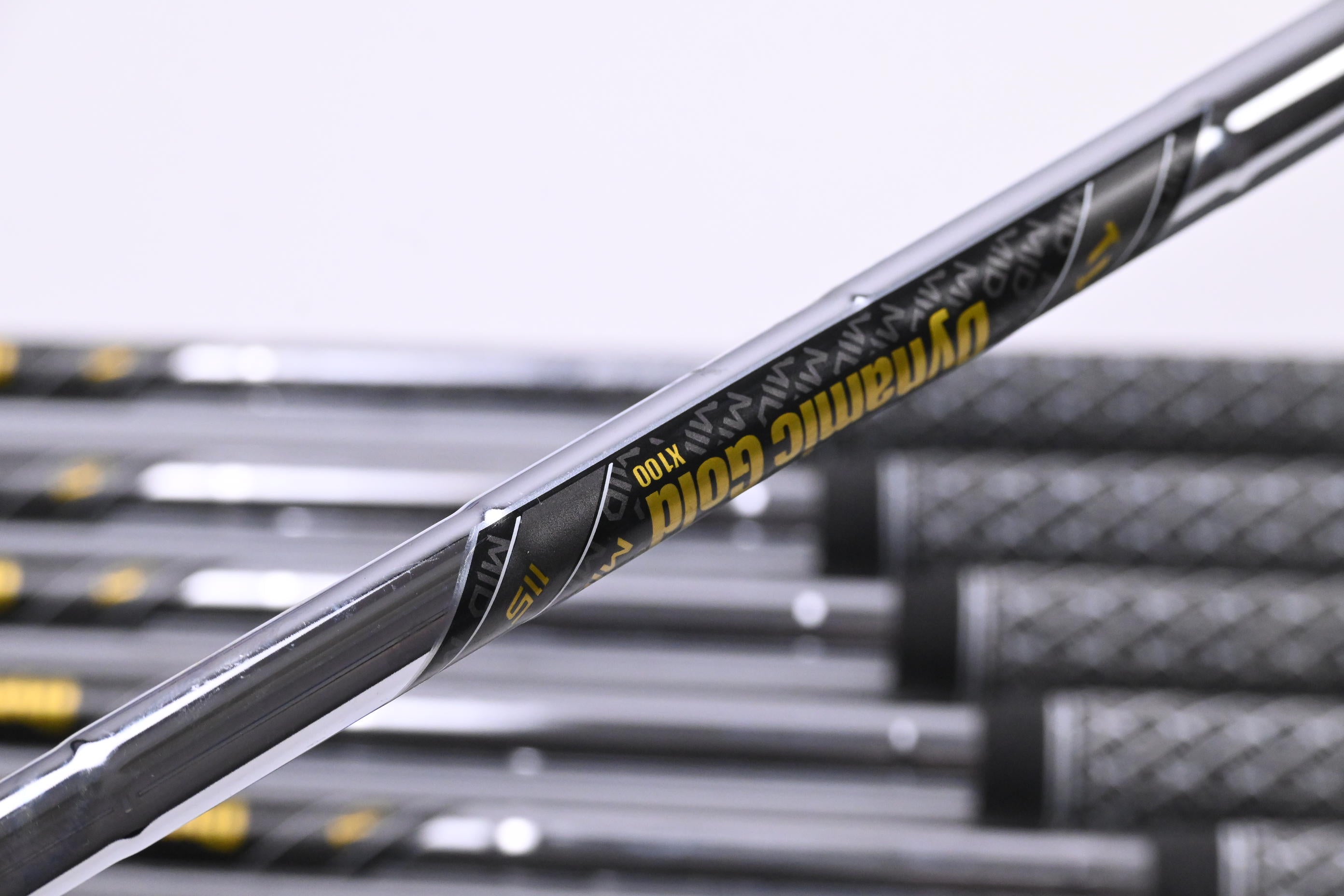 Srixon ZXi7 / Z-Forged II Combo Irons / 4-PW / X-Flex Dynamic Gold X100 Shafts