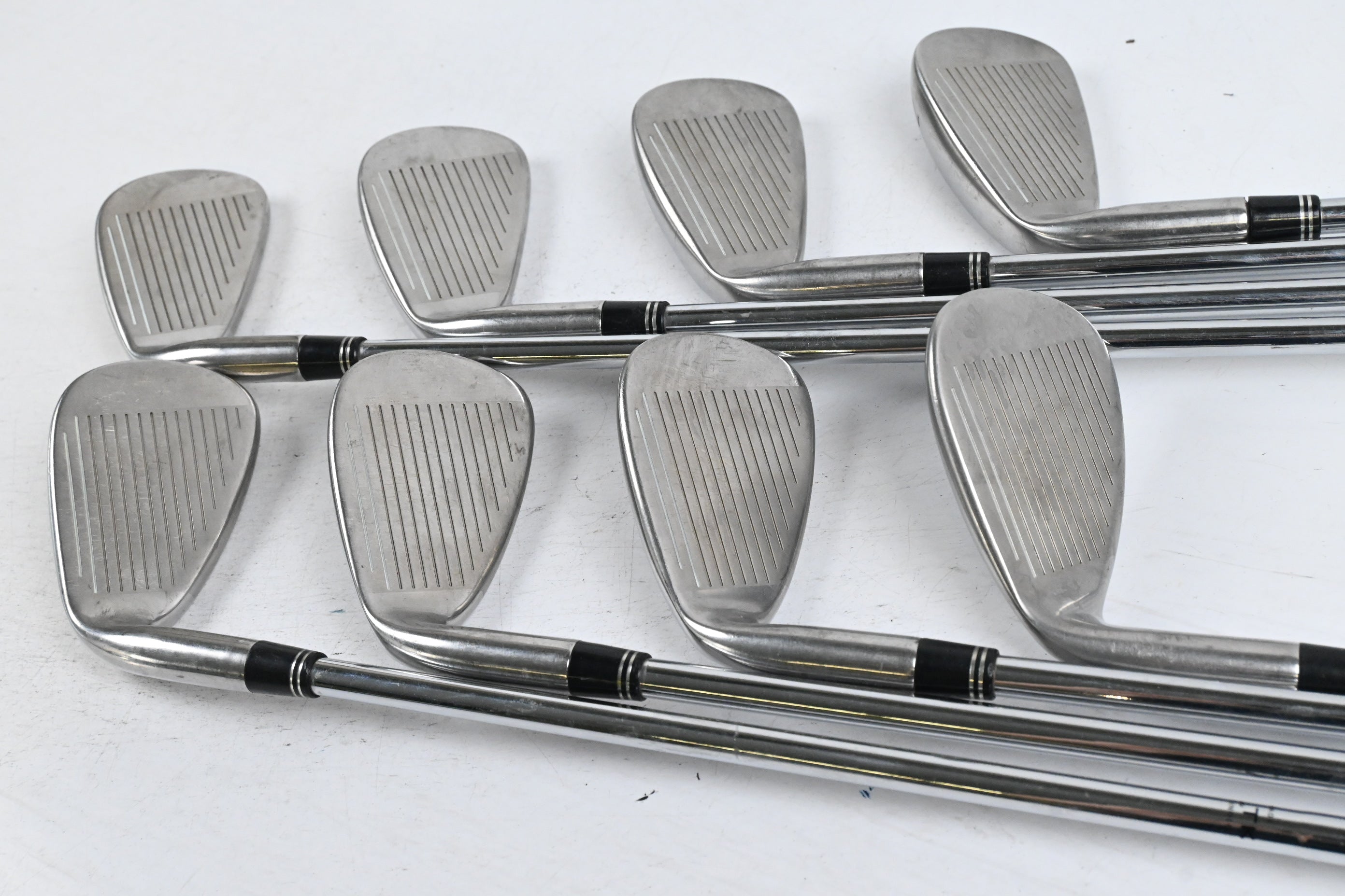 Taylormade R7 Draw Irons / 4-PW+SW / Regular Flex T-Step 90 Shafts