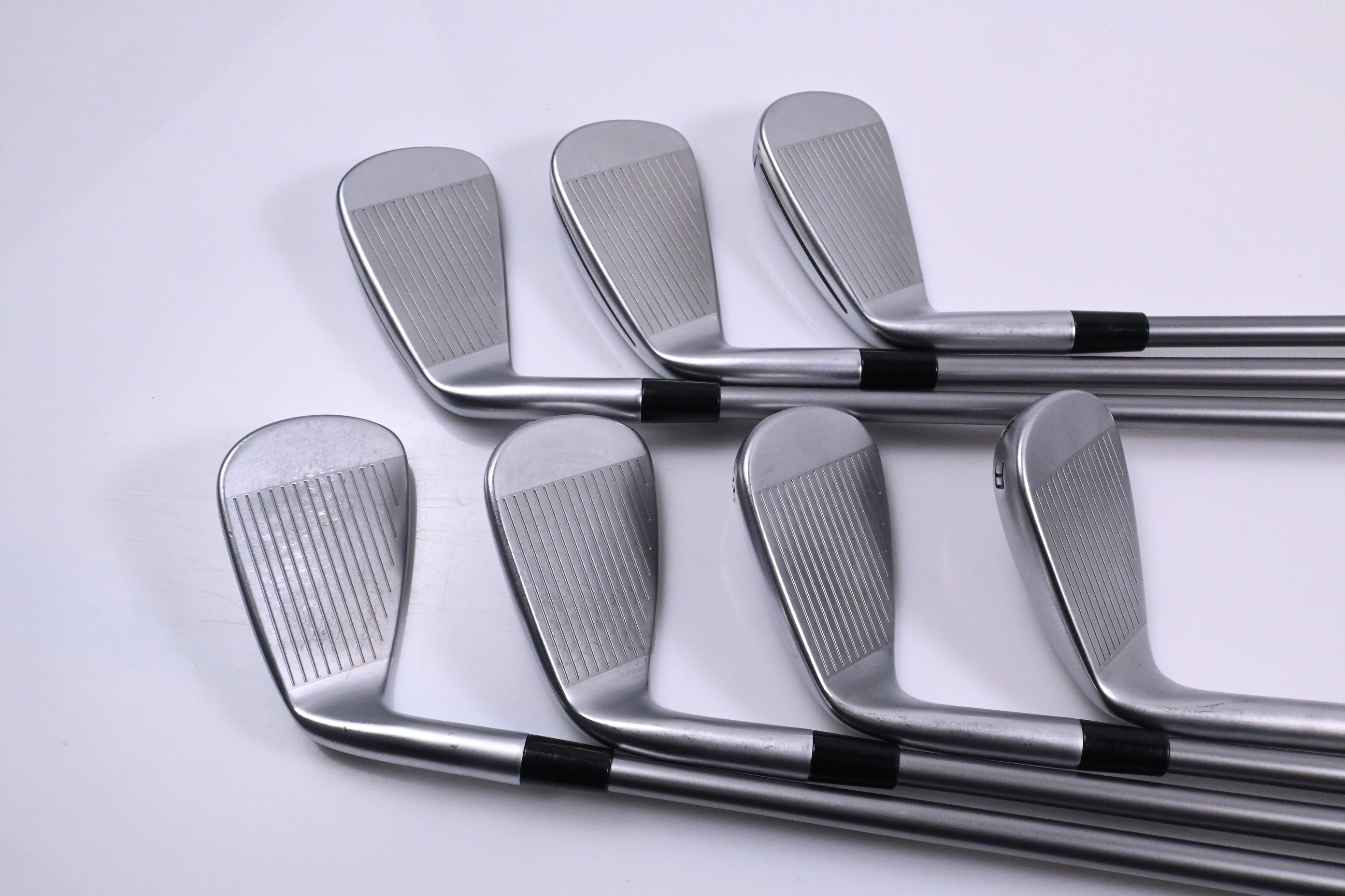 Taylormade P790 2023 Irons / 5-PW+AW / Regular Flex Fujikura SpeederNX TCS 50
