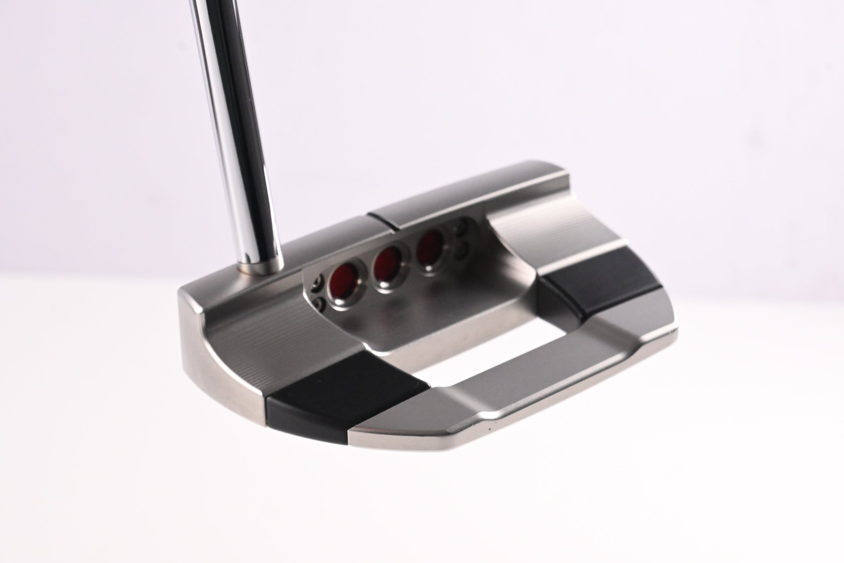 Scotty Cameron 2025 Studio Style Fastback Putter / 34 Inch