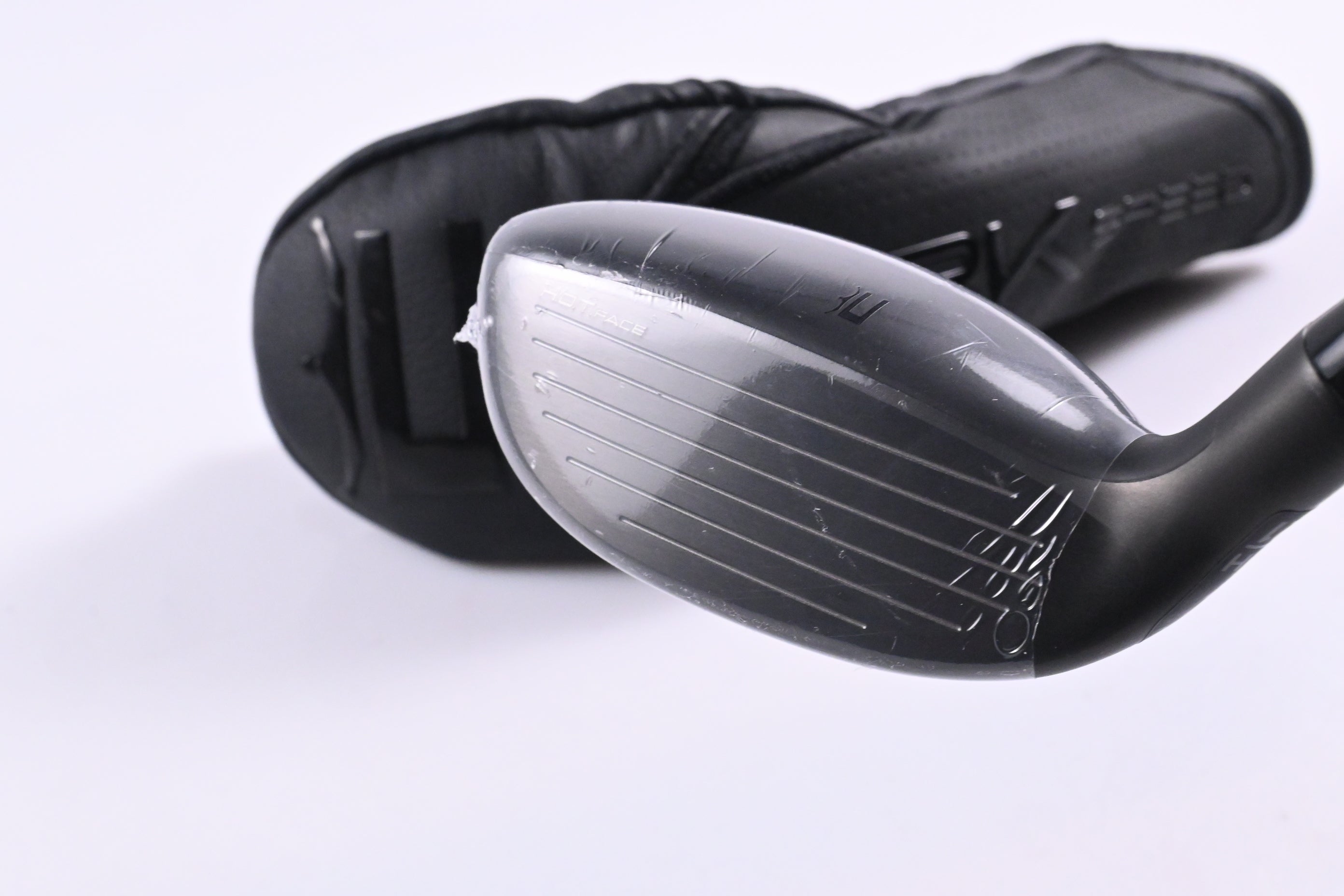 Cobra Darkspeed #4 Hybrid / 21 Degree / Regular Flex KBS PGI 75 Shaft