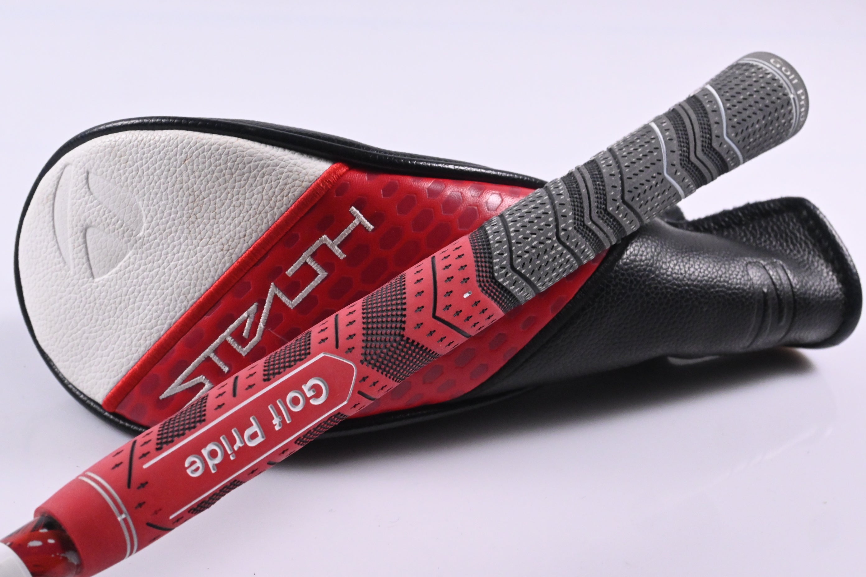 Taylormade Stealth 2 Plus #2 Hybrid / 17 Degree / Stiff Flex Kai'Li Red 85 Shaft