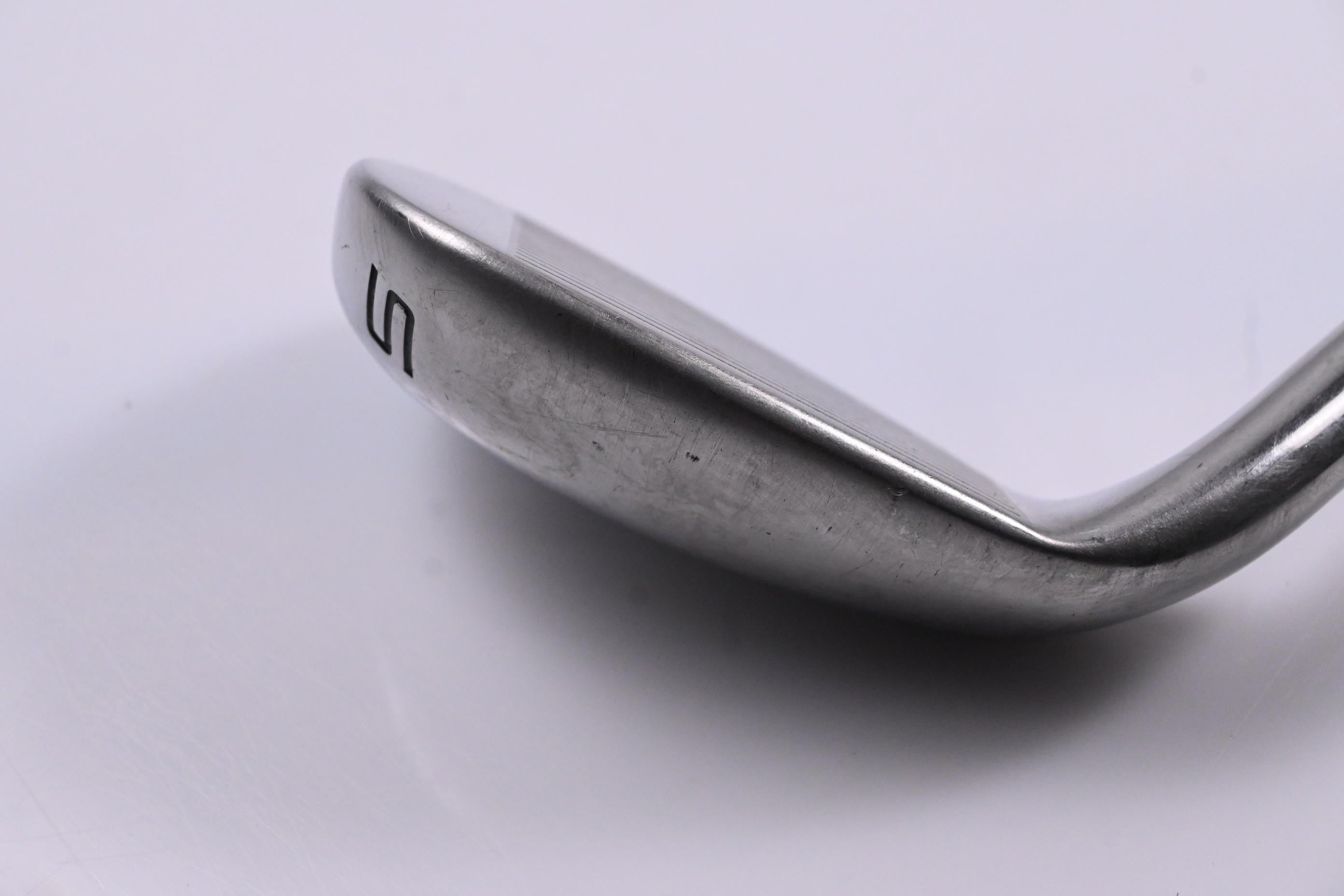 Wilson Dynapwr 2023 Sand Wedge / 55 Degree / Stiff Flex Dynamic Gold S300 Shaft