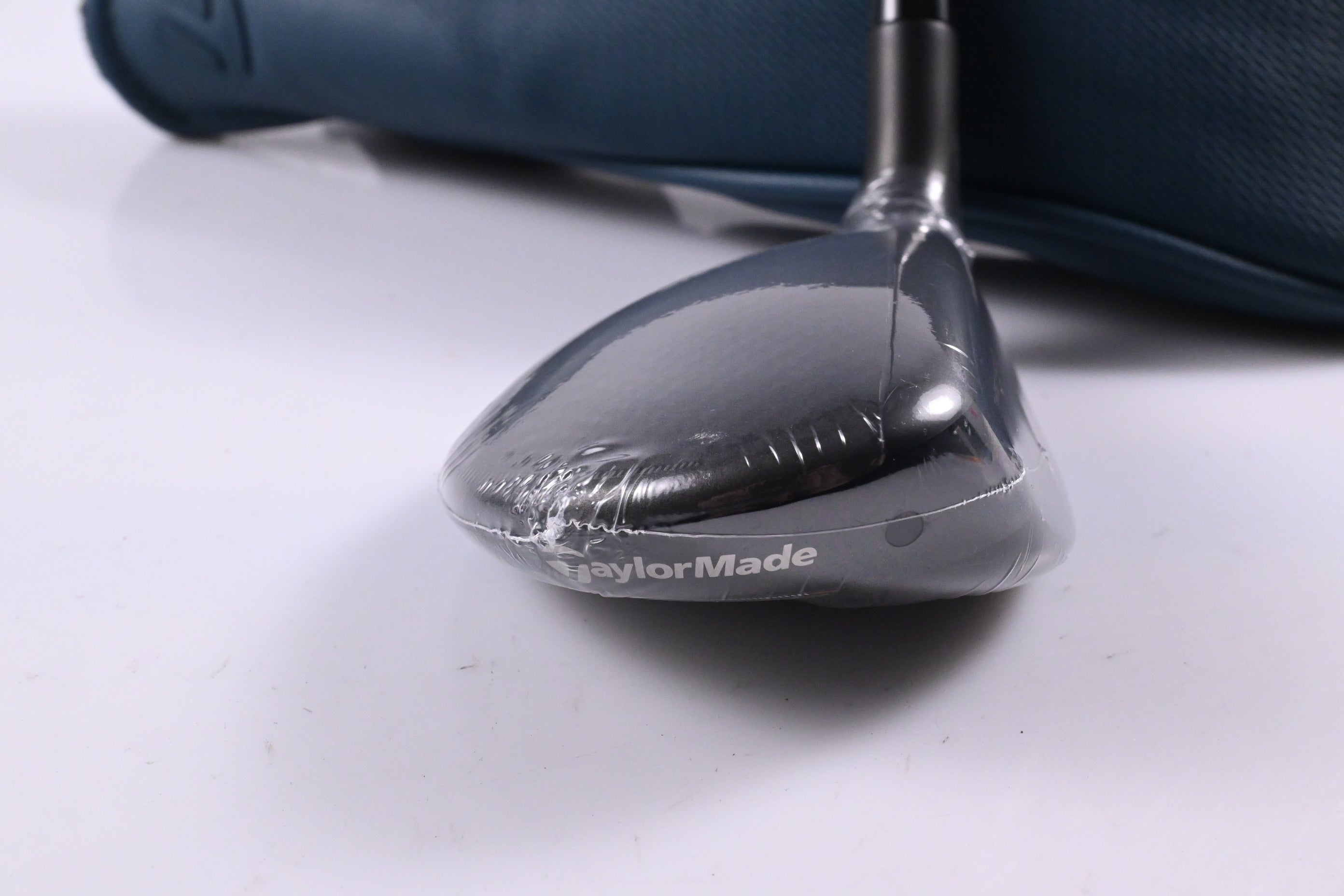 Ladies Taylormade Qi4D Max Lite #5 Hybrid / 26 Degree / Ladies Flex REAX 40