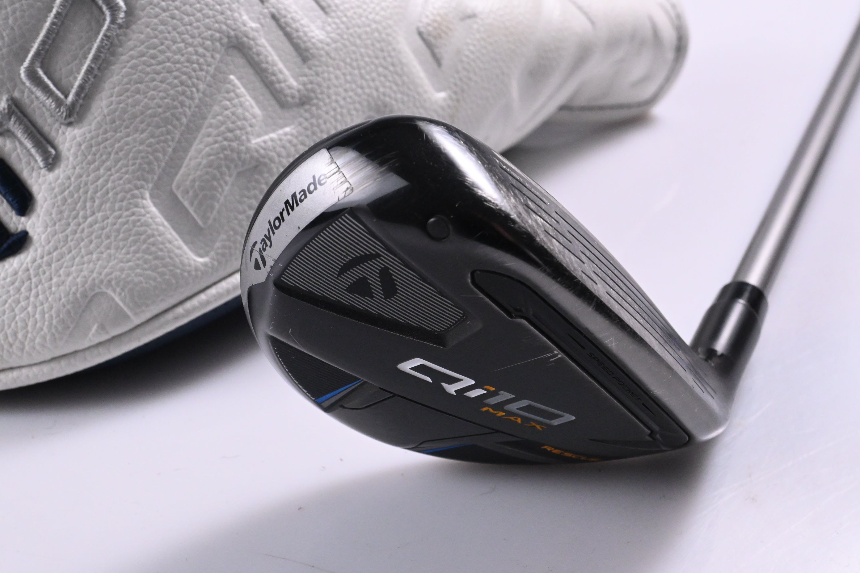 Taylormade Qi10 #4 Hybrid / 23 Degree / Regular Flex Fujikura Speeder NX TCS 50