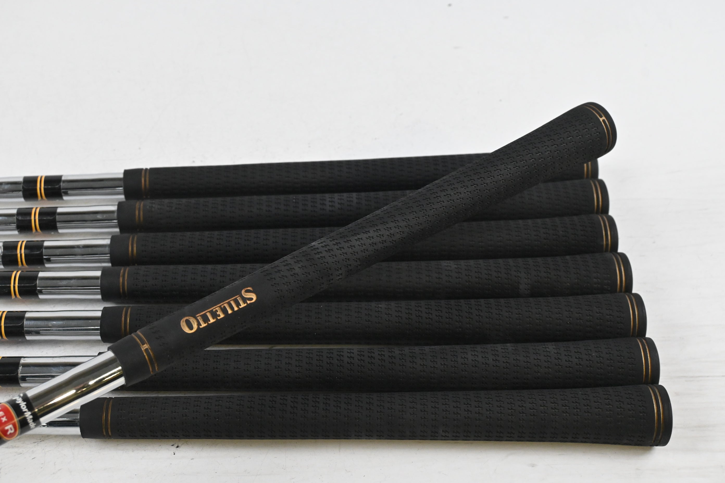 Taylormade R7 Draw Irons / 4-PW+SW / Regular Flex T-Step 90 Shafts