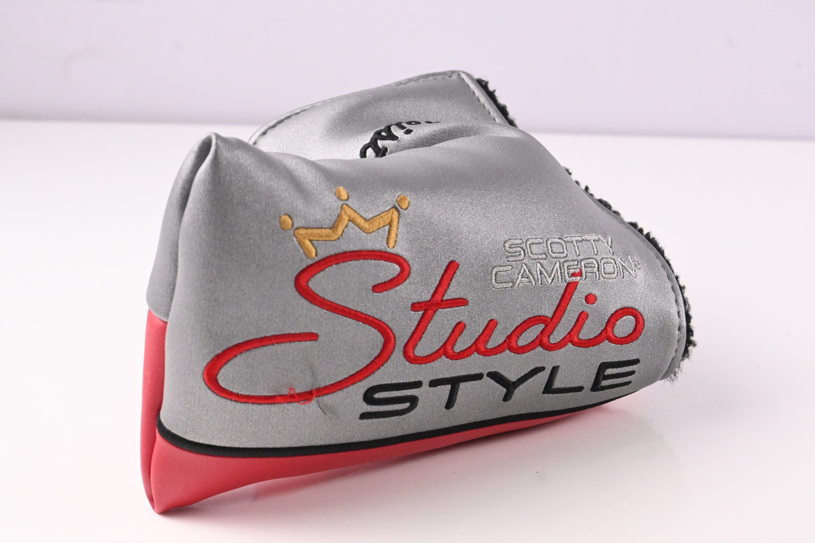 Scotty Cameron 2025 Studio Style Fastback Putter / 34 Inch