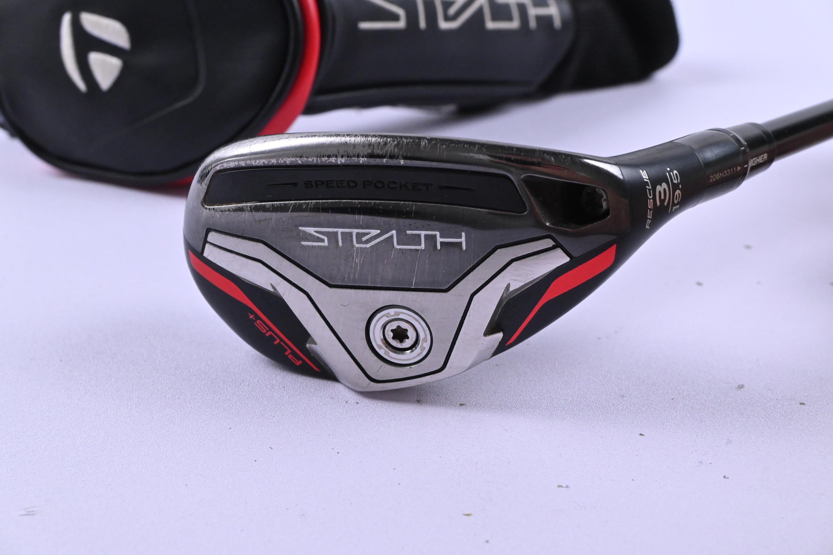 Taylormade Stealth 2 #3 Hybrid / 19.5 Degree / Stiff Flex HZRDUS Smoke Red RDX