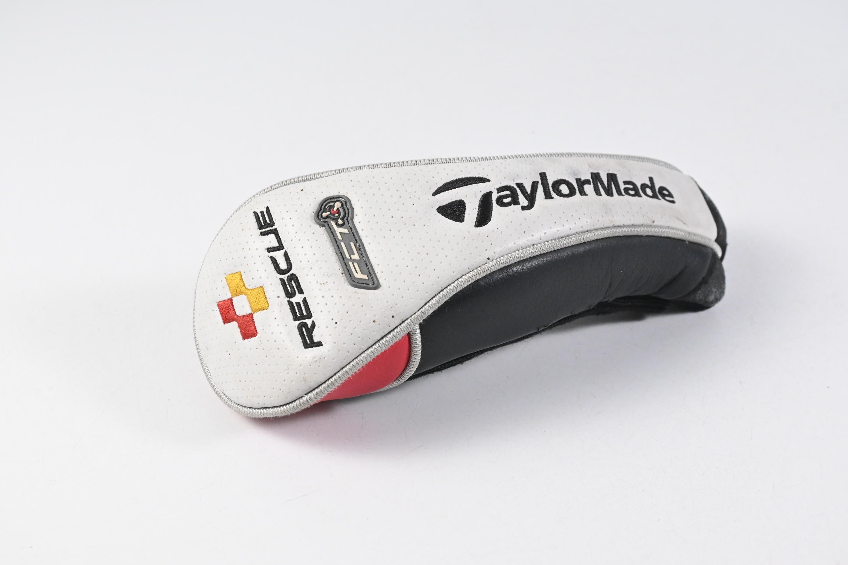 Taylormade Rescue 11 #3 Hybrid / 18 Degree / Regular Flex Aldila RIP 65 Shaft