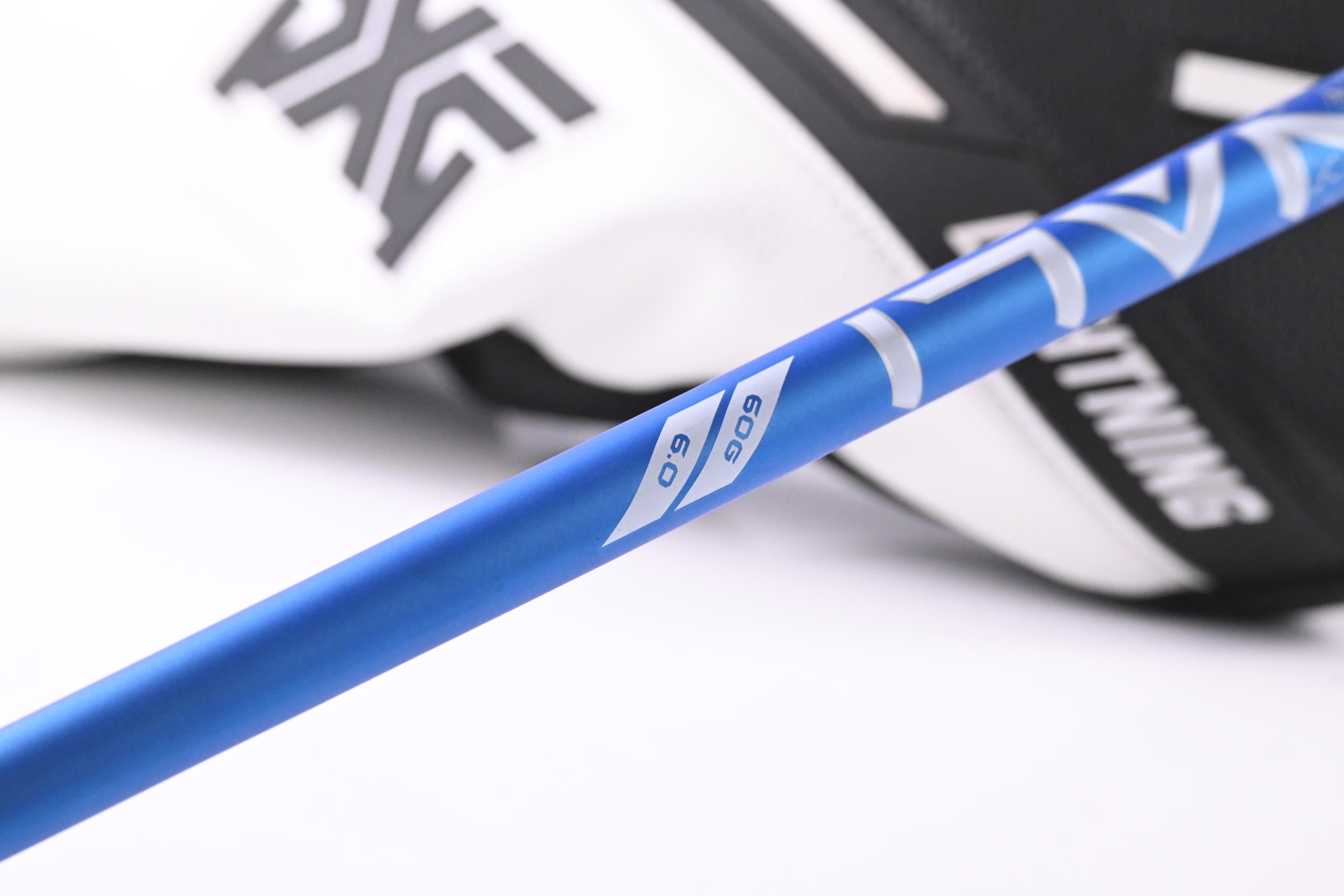 PXG Lightning Max 10K+ Driver / 9 Degree / Stiff Flex Denali Frost Blue 60 Shaft