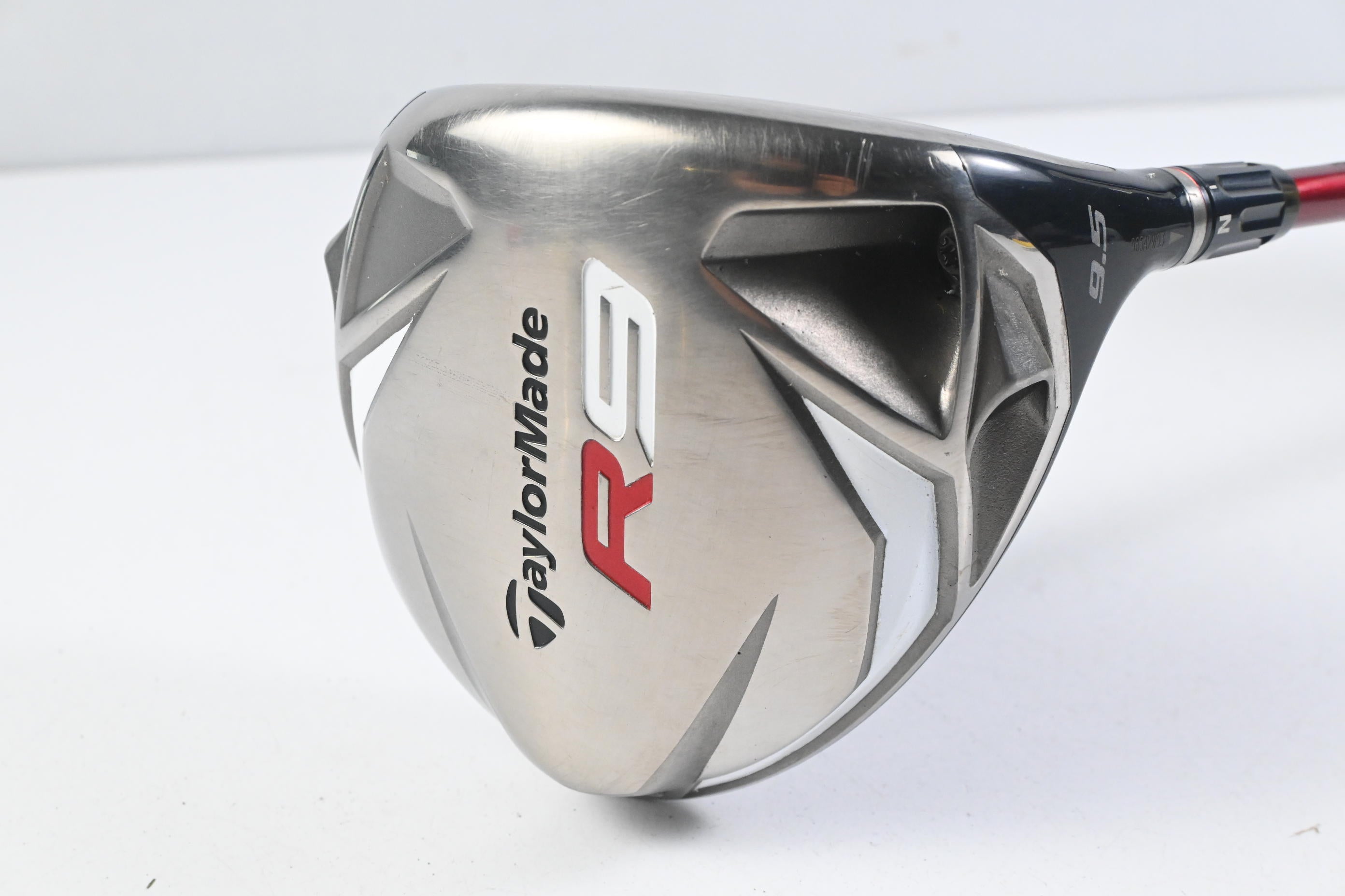 Taylormade R9 Driver / 9.5 Degree / Stiff Flex Fujikura Motore 65 Shaft