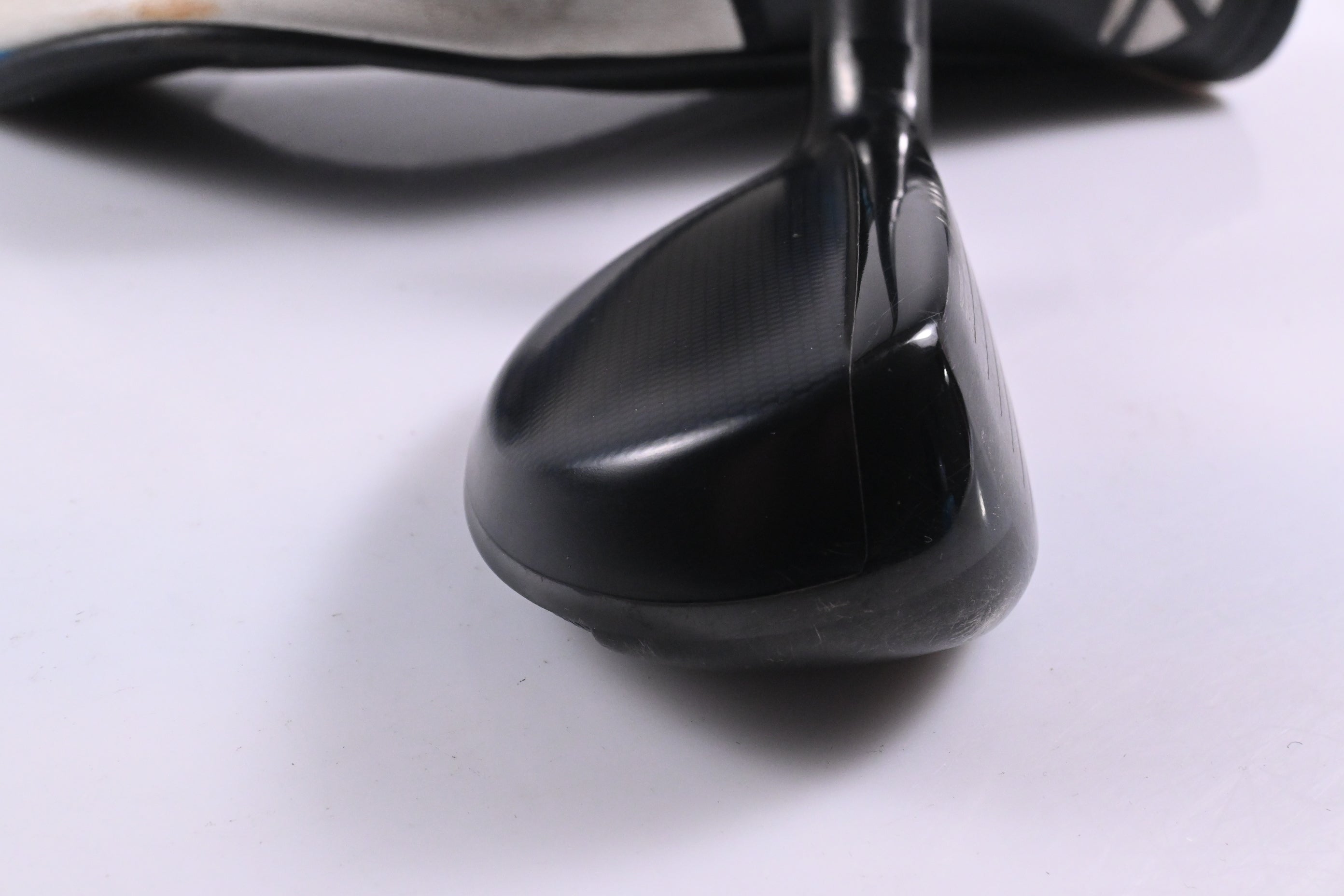 Taylormade SIM2 #3 Hybrid / 19.5 Degree / Stiff Flex Tensei AV Raw Blue 80 Shaft