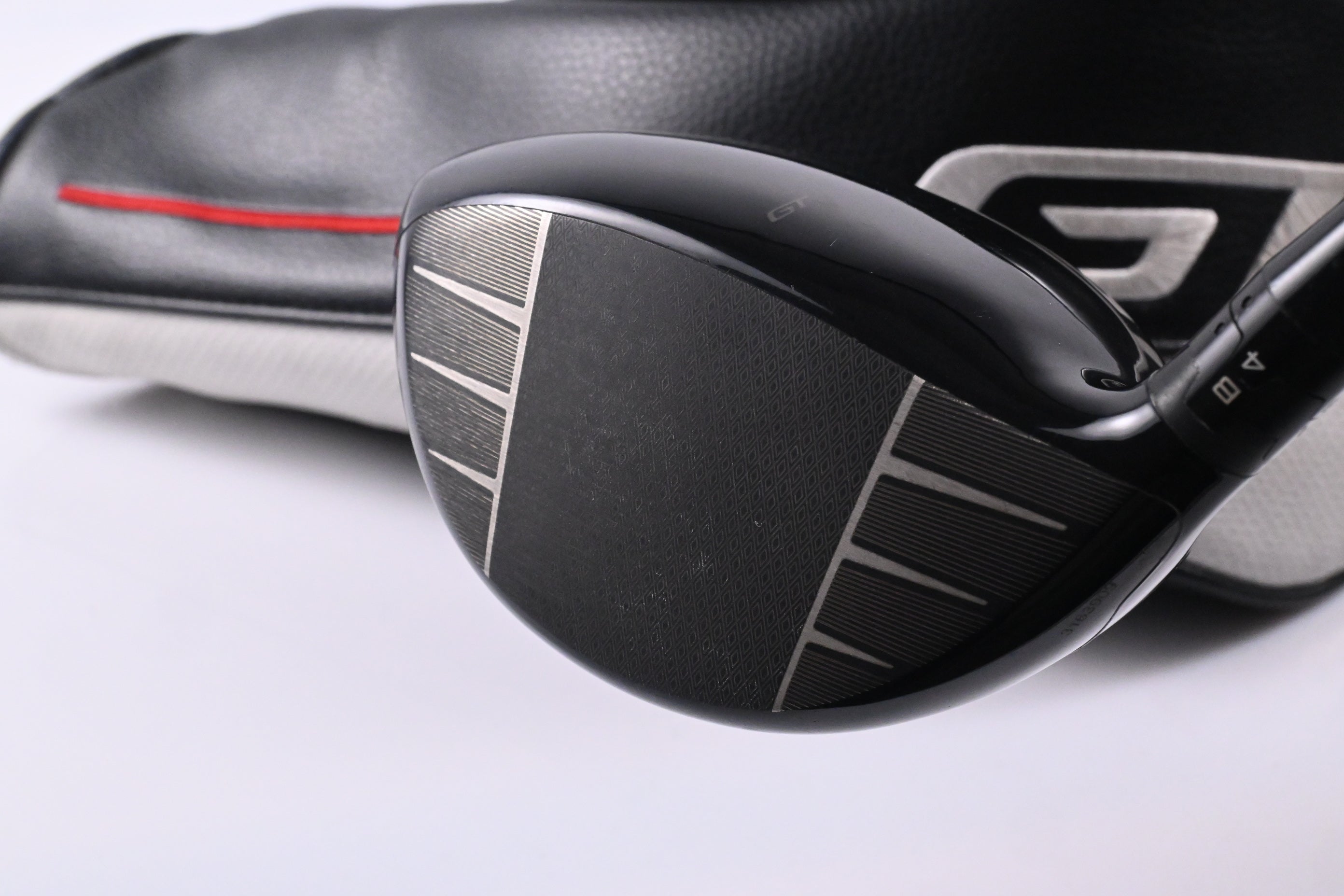Titleist GT2 Driver / 10 Degree / Regular Flex Project X Denali Red 50 Shaft