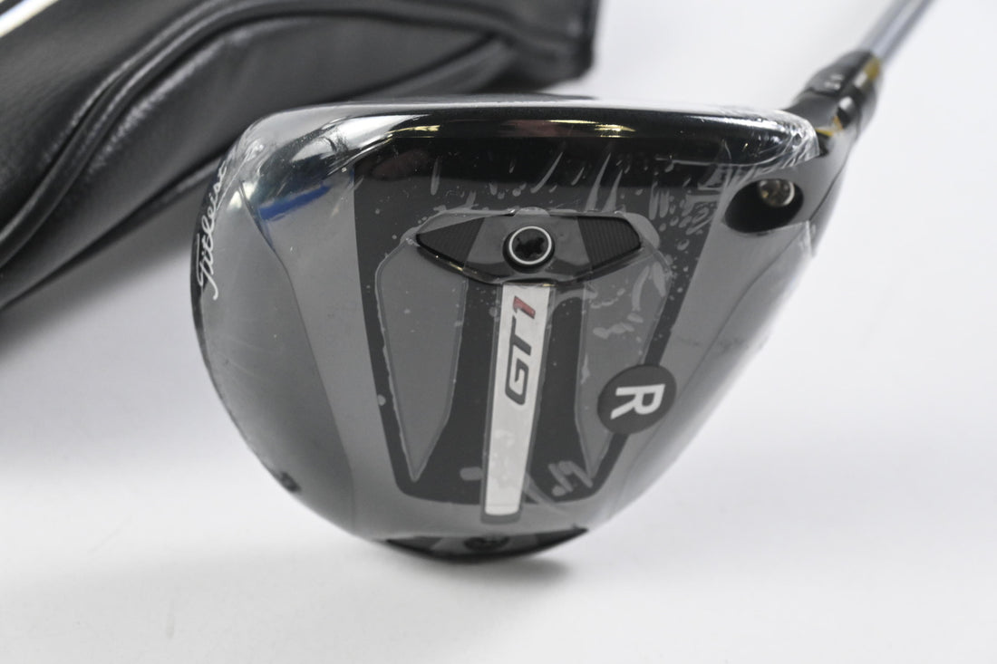 Titleist GT1 #5 Wood / 18 Degree / Regular Flex Fujikura Airspeeder 40 Shaft
