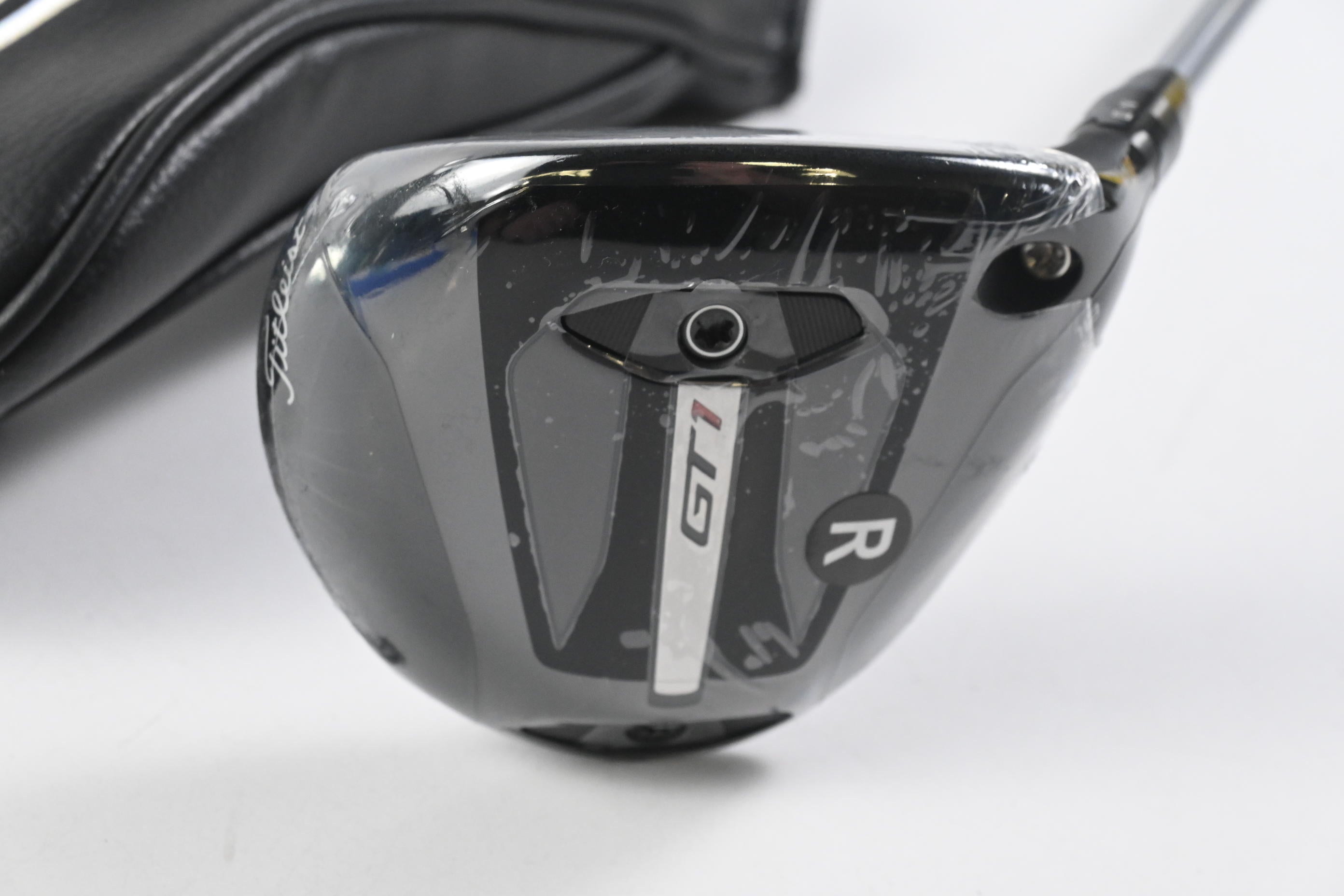 Titleist GT1 #5 Wood / 18 Degree / Regular Flex Fujikura Airspeeder 40 Shaft