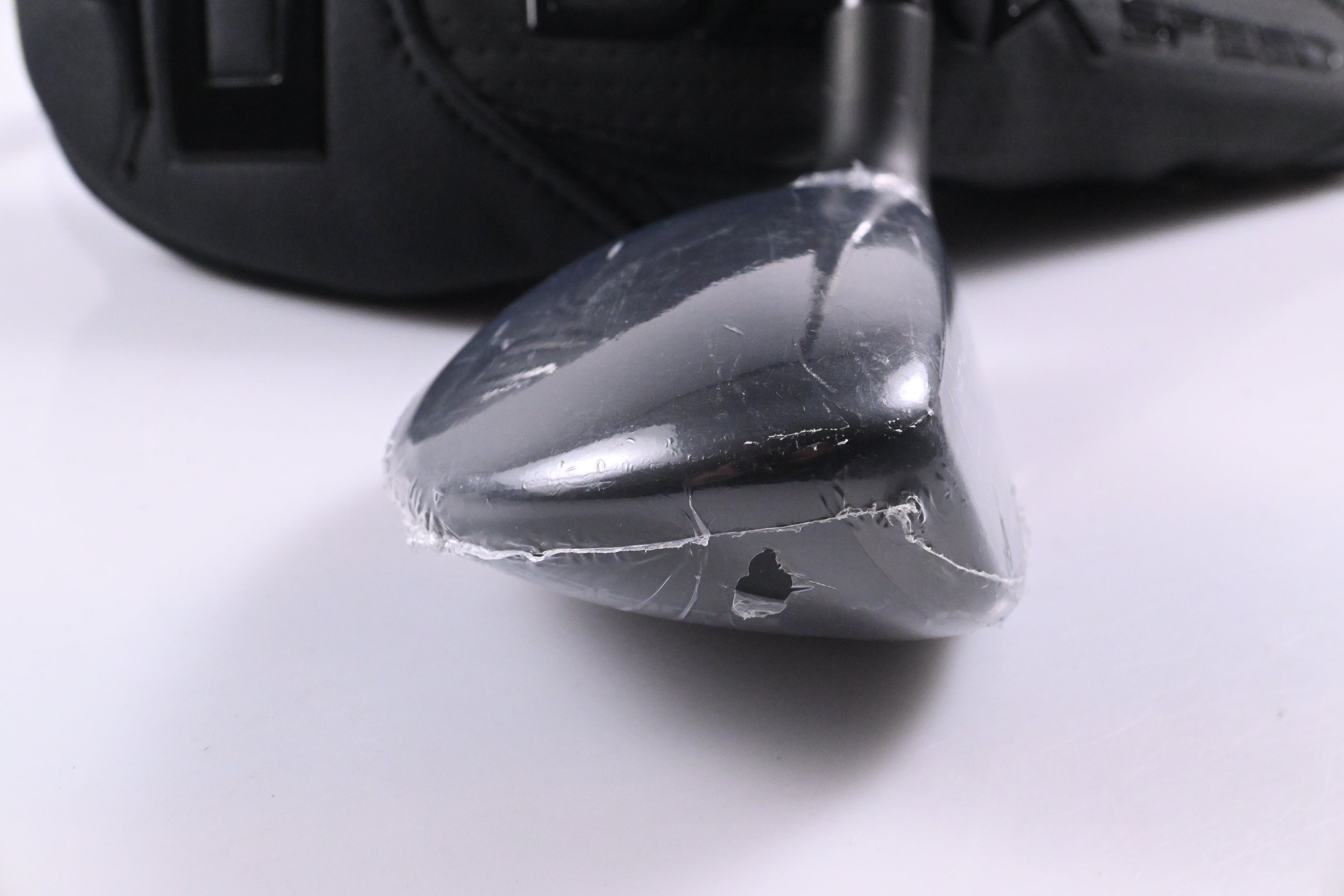 Cobra Darkspeed #4 Hybrid / 21 Degree / Stiff Flex KBS PGI 85 Shaft