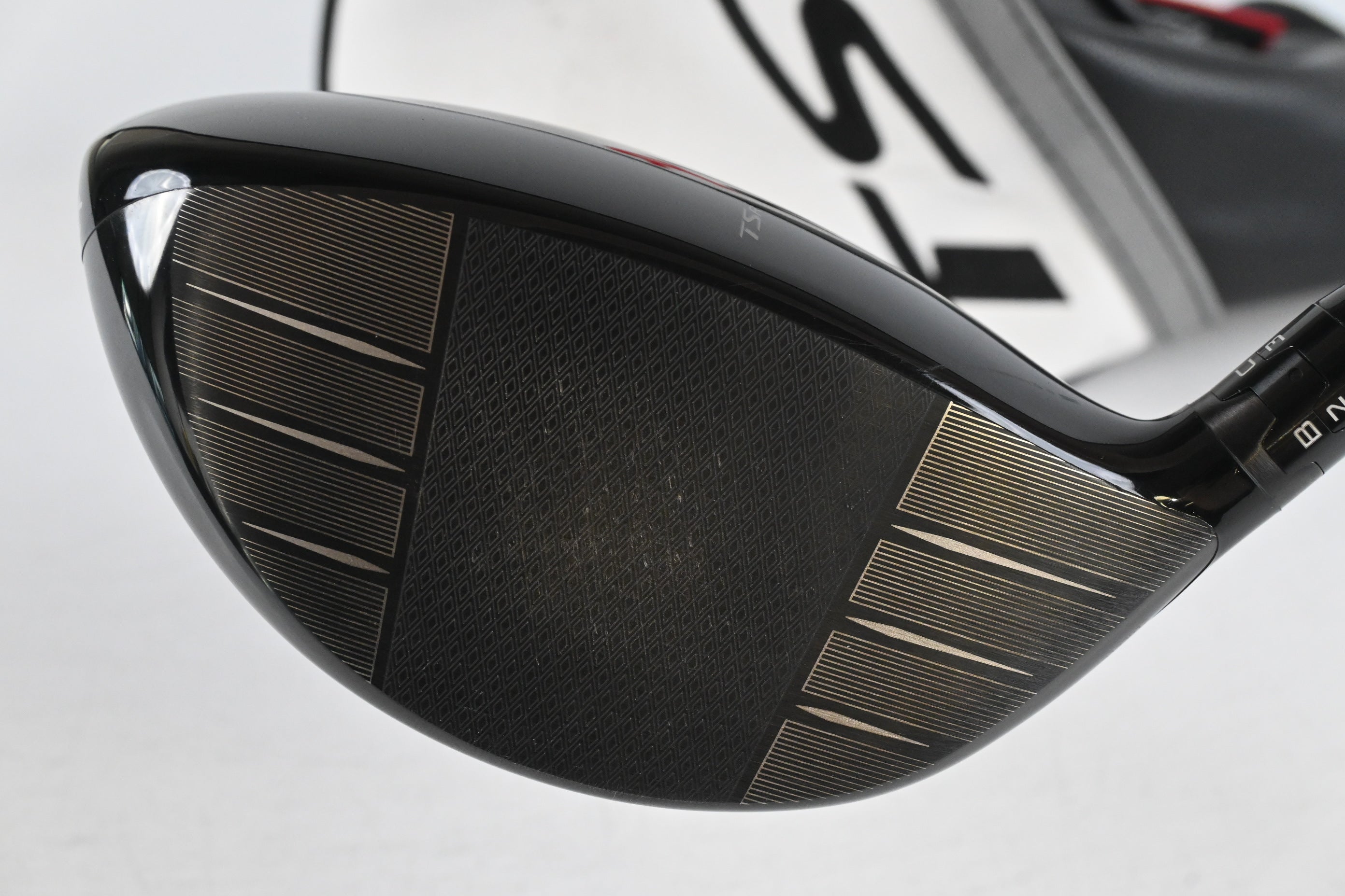 Titleist TSR3 Driver / 9 Degree / Stiff Flex HZRDUS Silver 60 Shafts