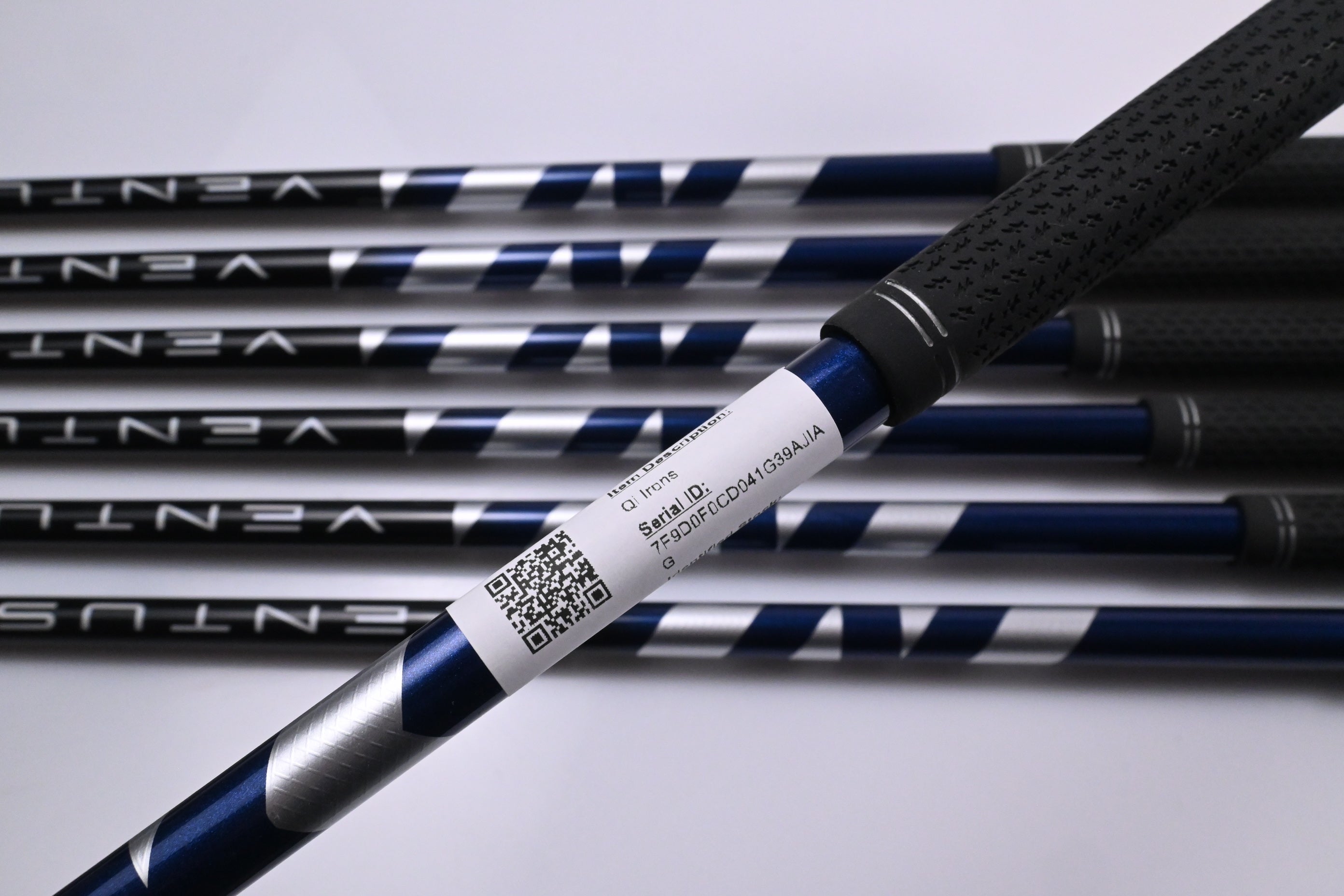 Taylormade Qi Irons / 5-PW+AW / Regular Flex Fujikura Ventus TR Blue 6 Shafts