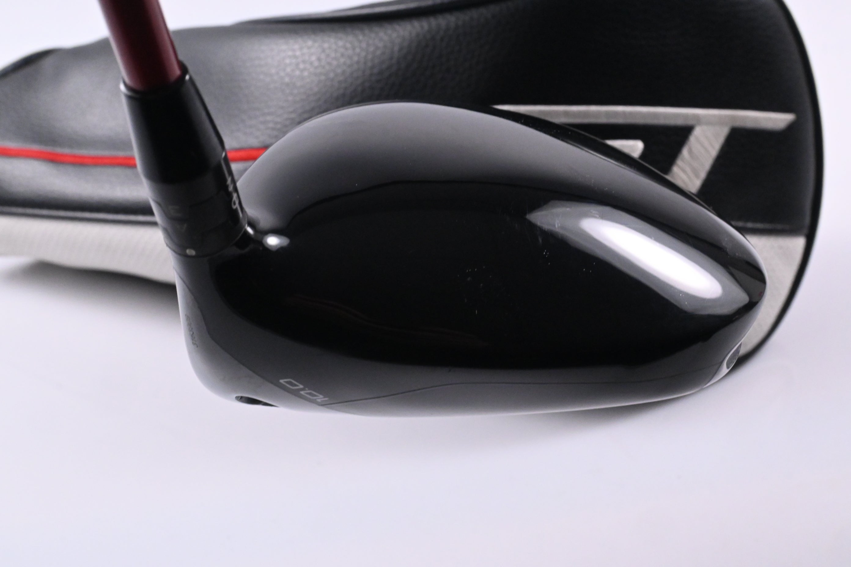 Titleist GT2 Driver / 10 Degree / Regular Flex Project X Denali Red 50 Shaft