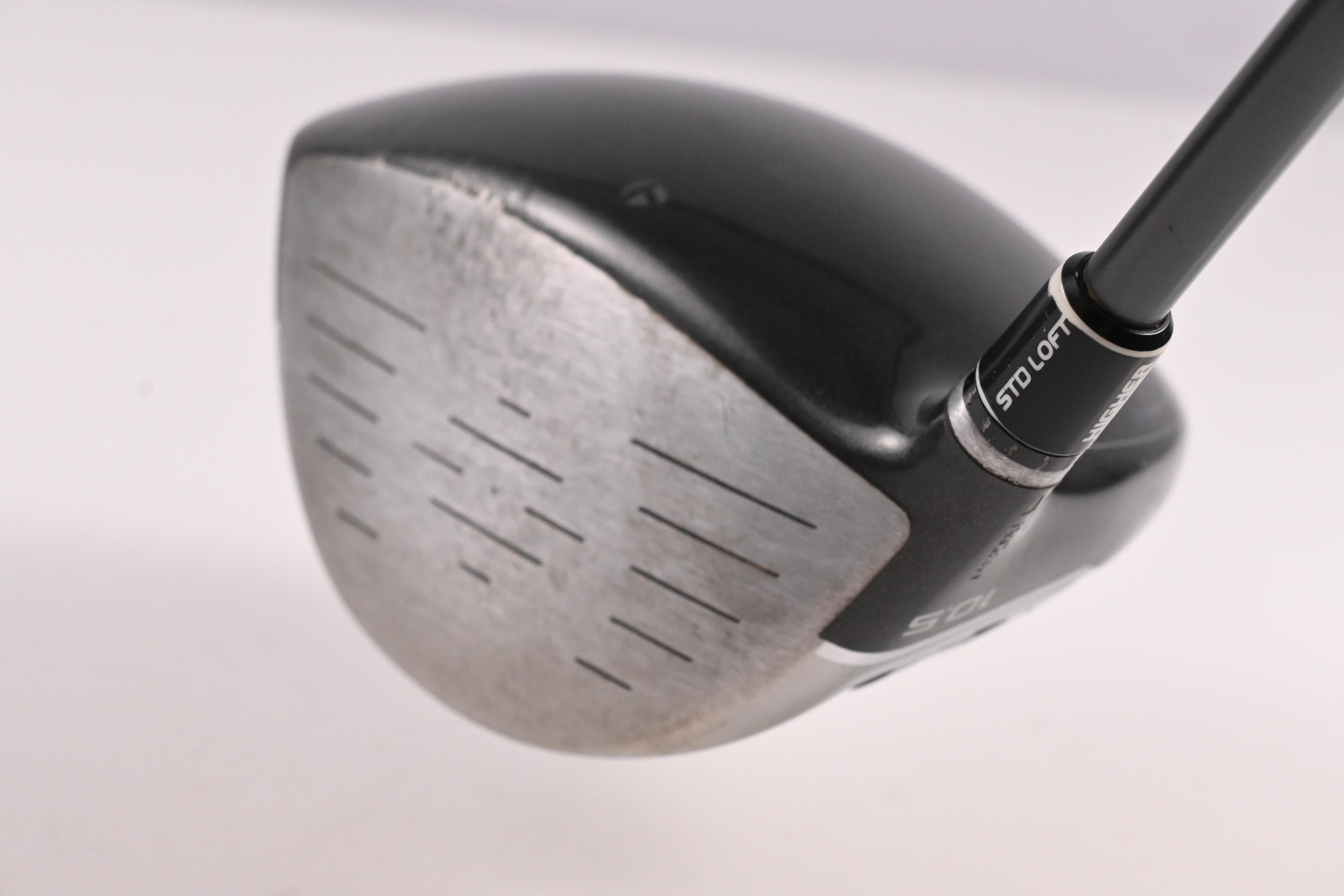 Taylormade SLDR Driver / 10.5 Degree / Regular Flex Fujikura Speeder 57 Shaft