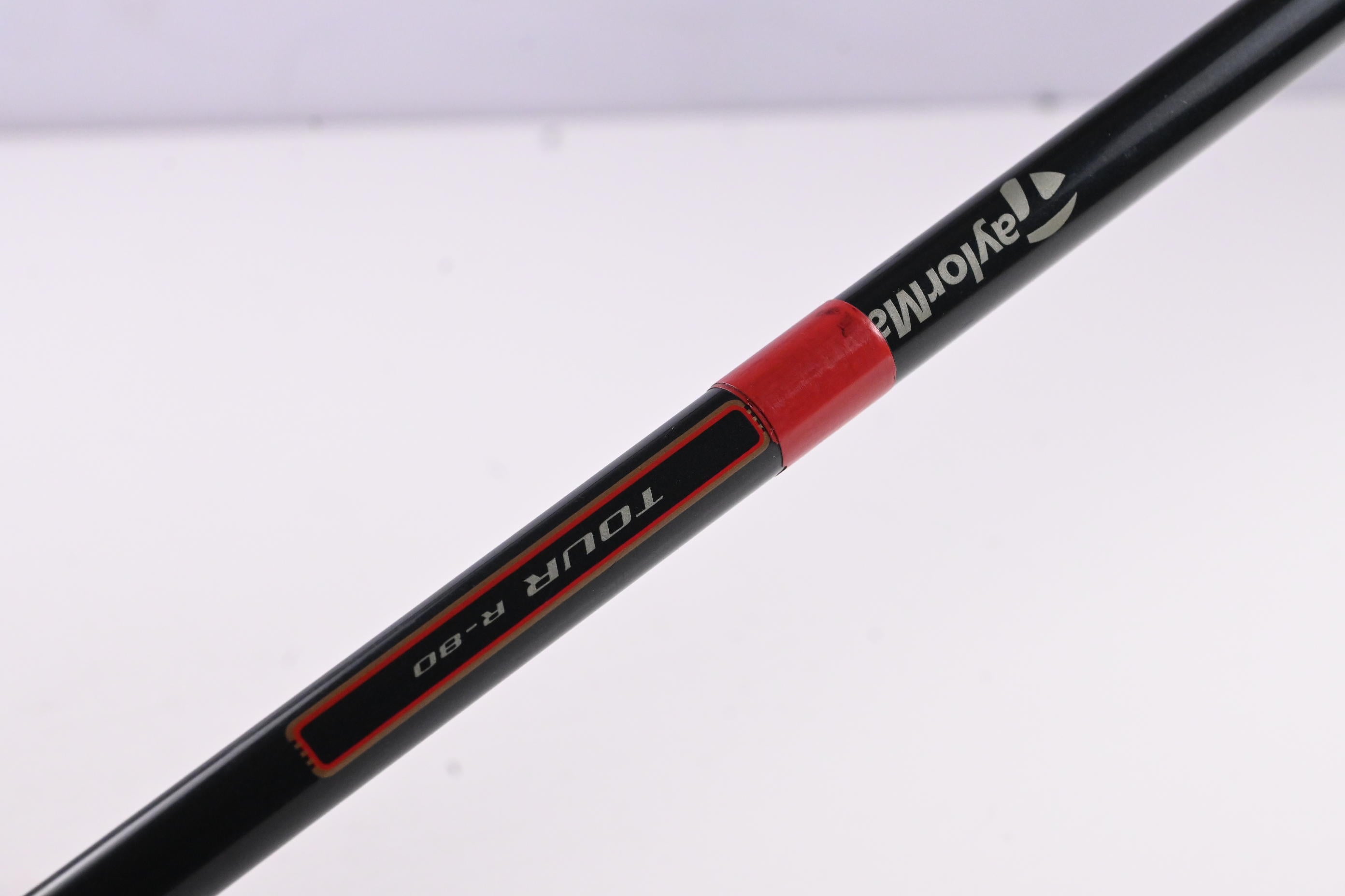 Taylormade 300 Ti Driver / 10.5 Degree / Regular Flex Taylormade Tour 80 Shaft